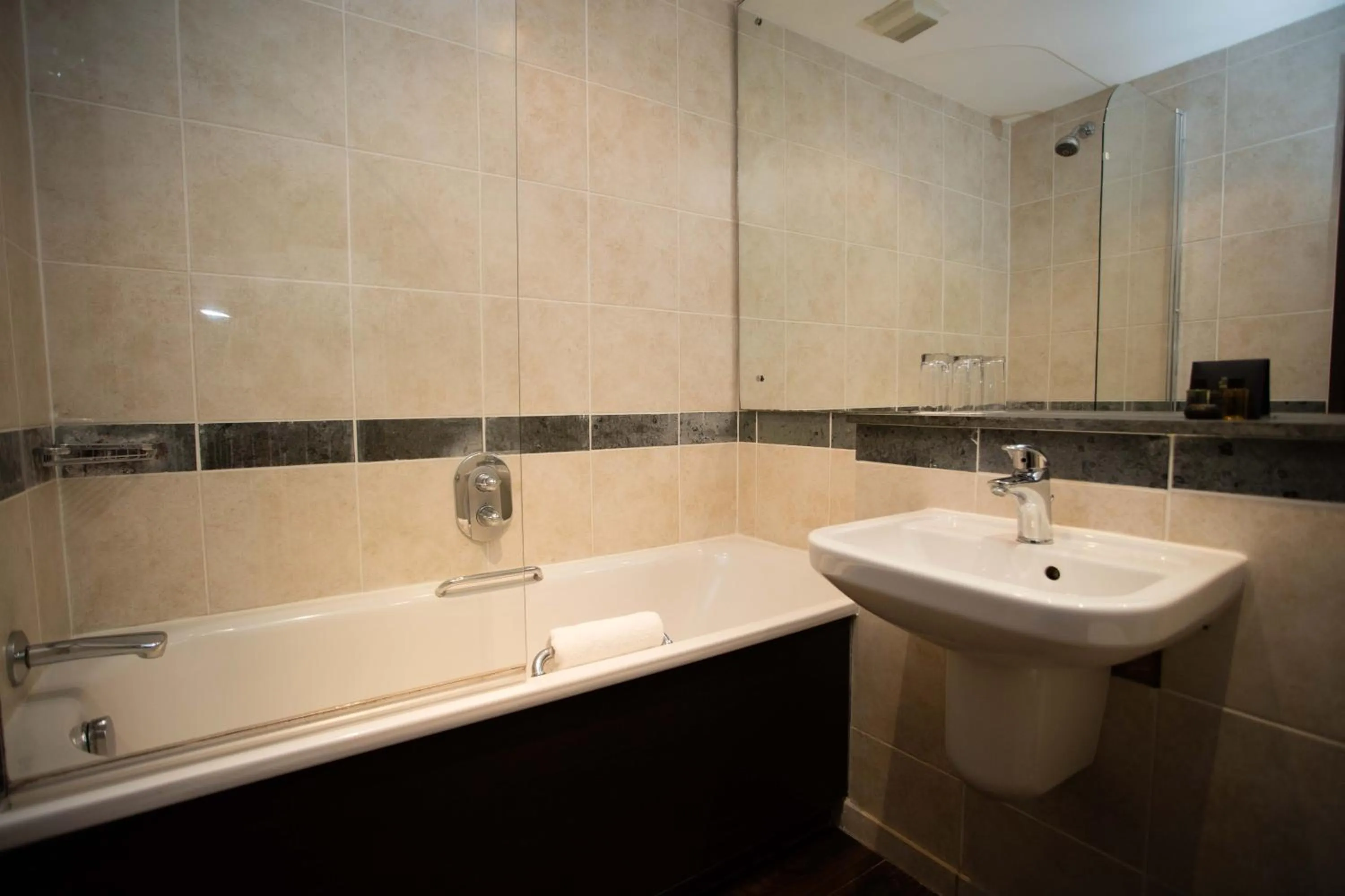 Bathroom in Barnham Broom Hotel, Golf & Spa