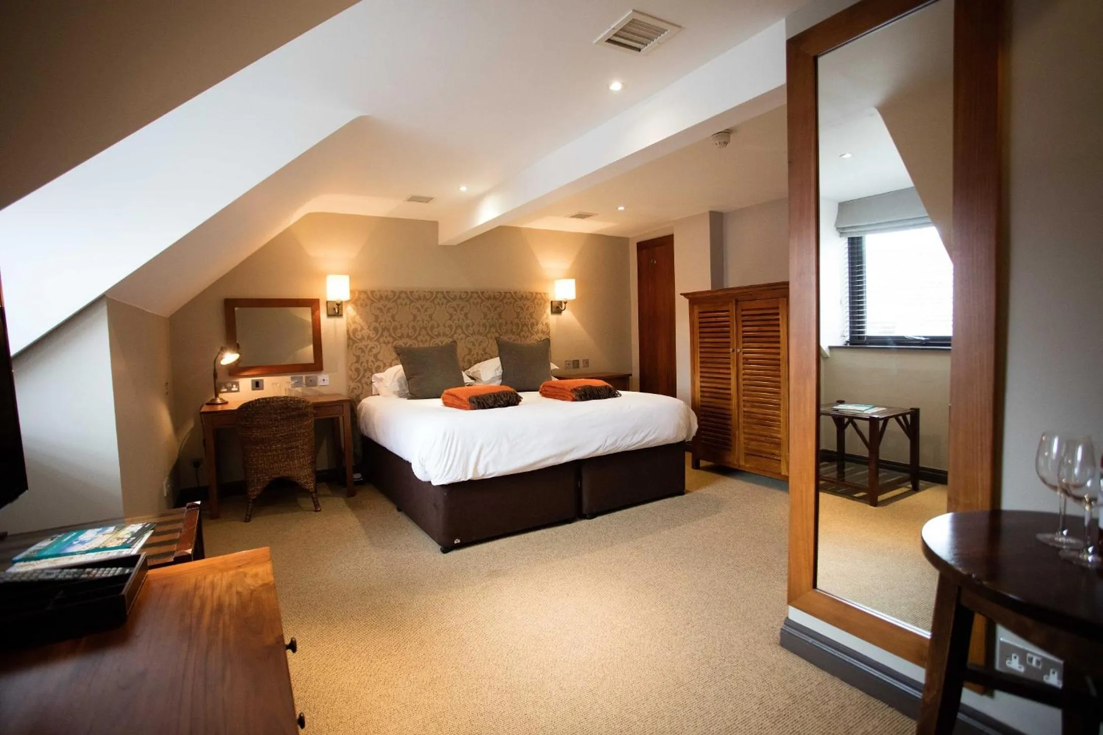 Photo of the whole room, Bed in Barnham Broom Hotel, Golf & Spa