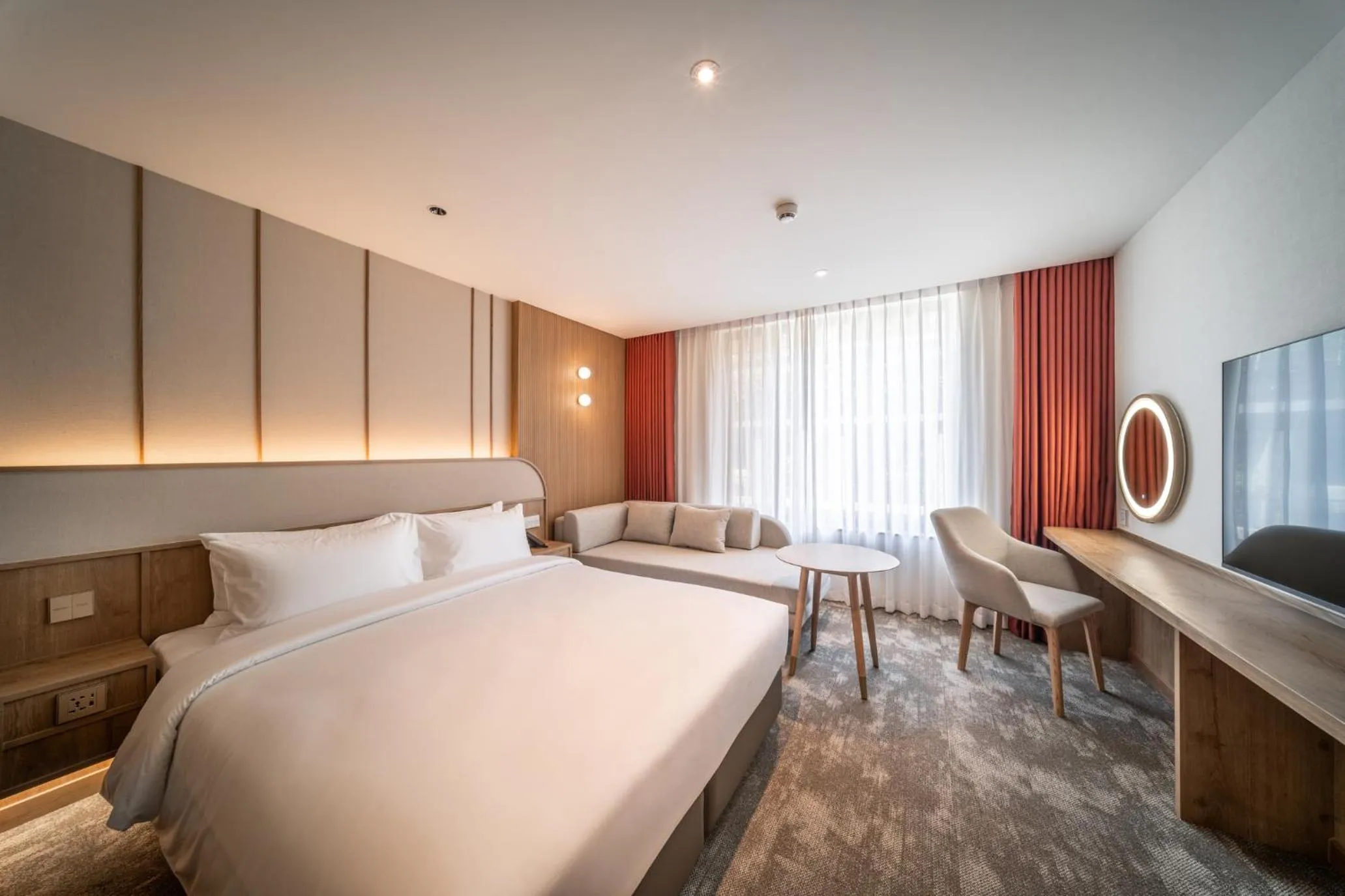 Bedroom, Bed in Sotetsu Grand Fresa Bangkok