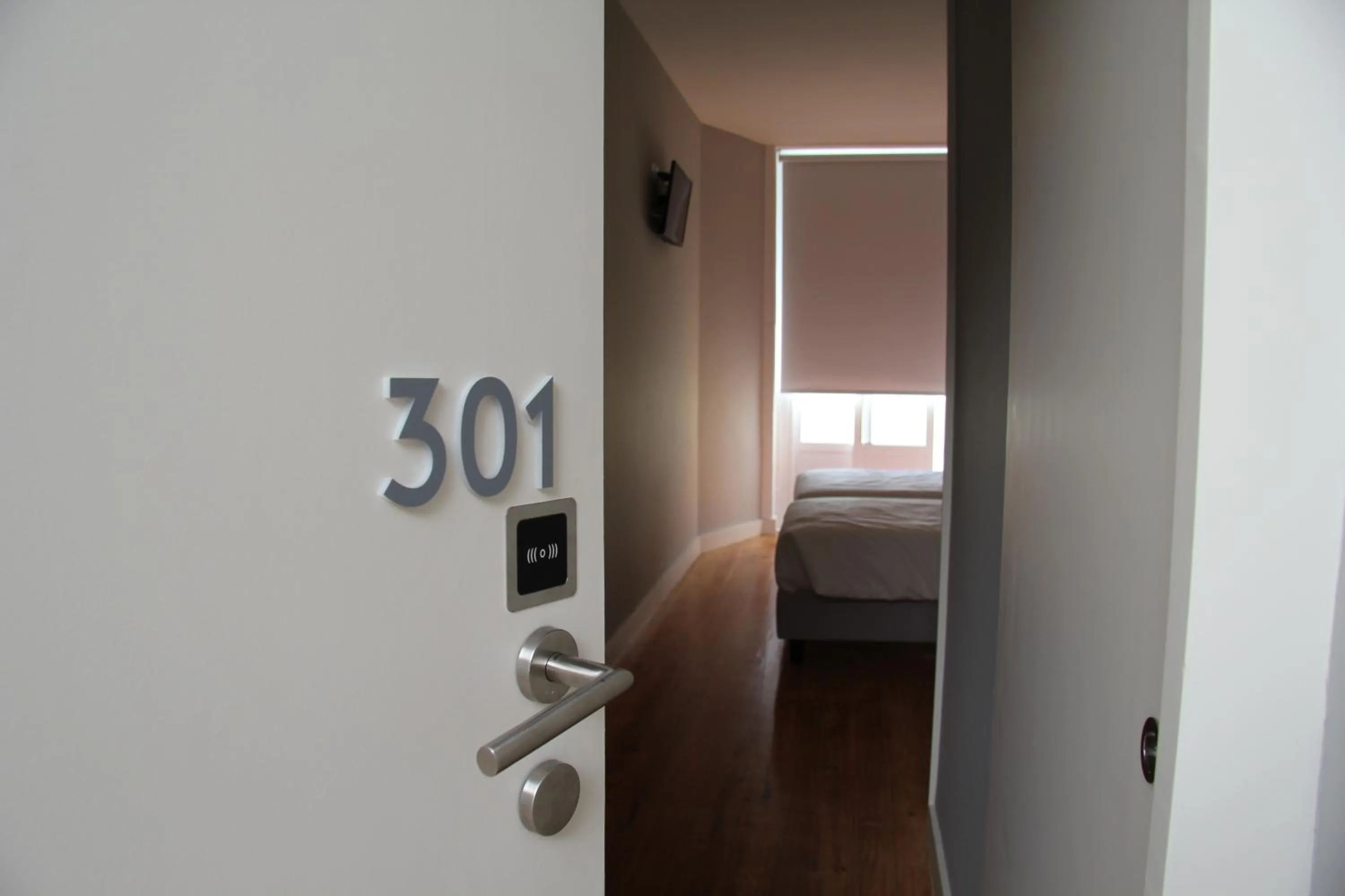 Decorative detail, Bed in Decanting Porto House