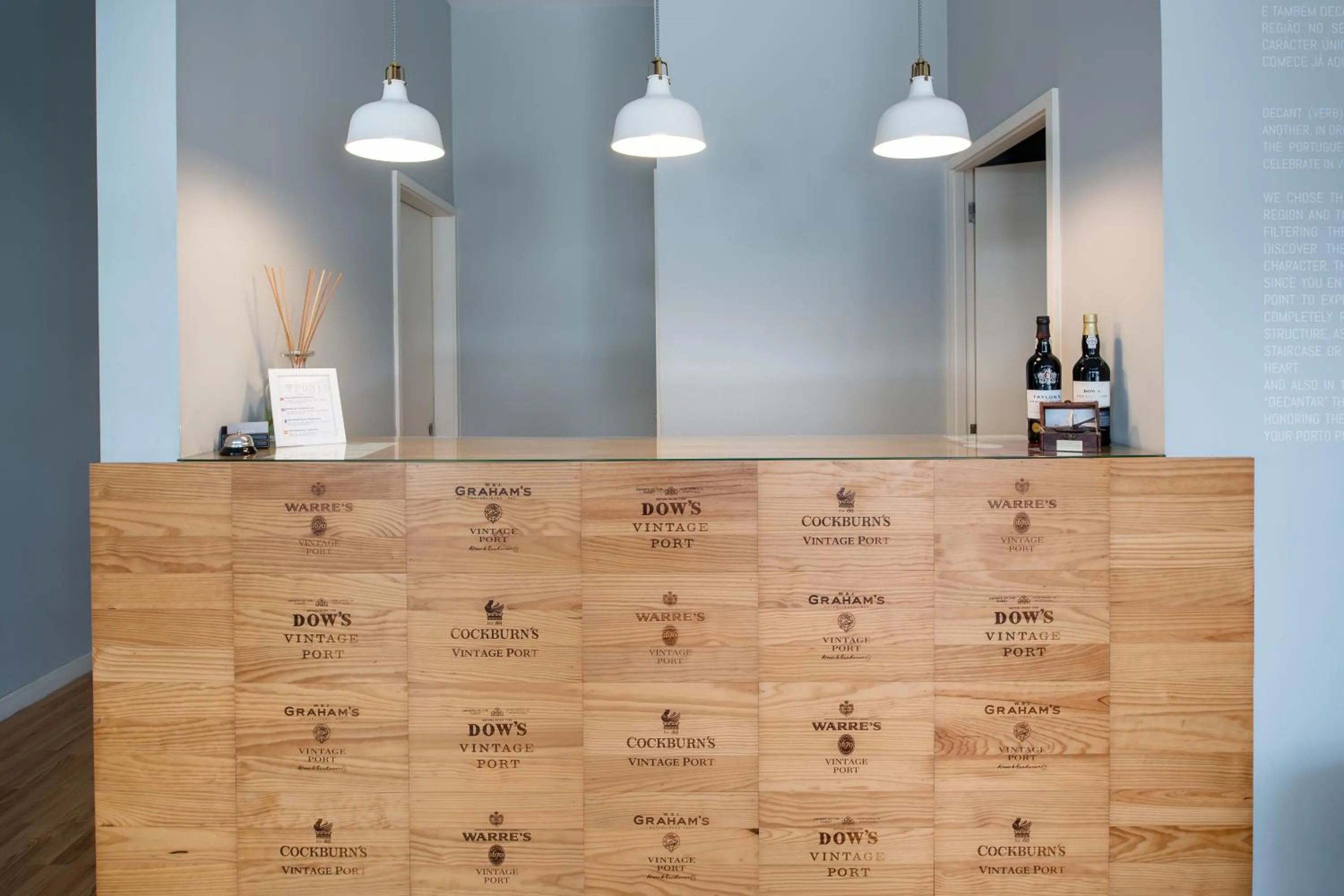 Decanting Porto House