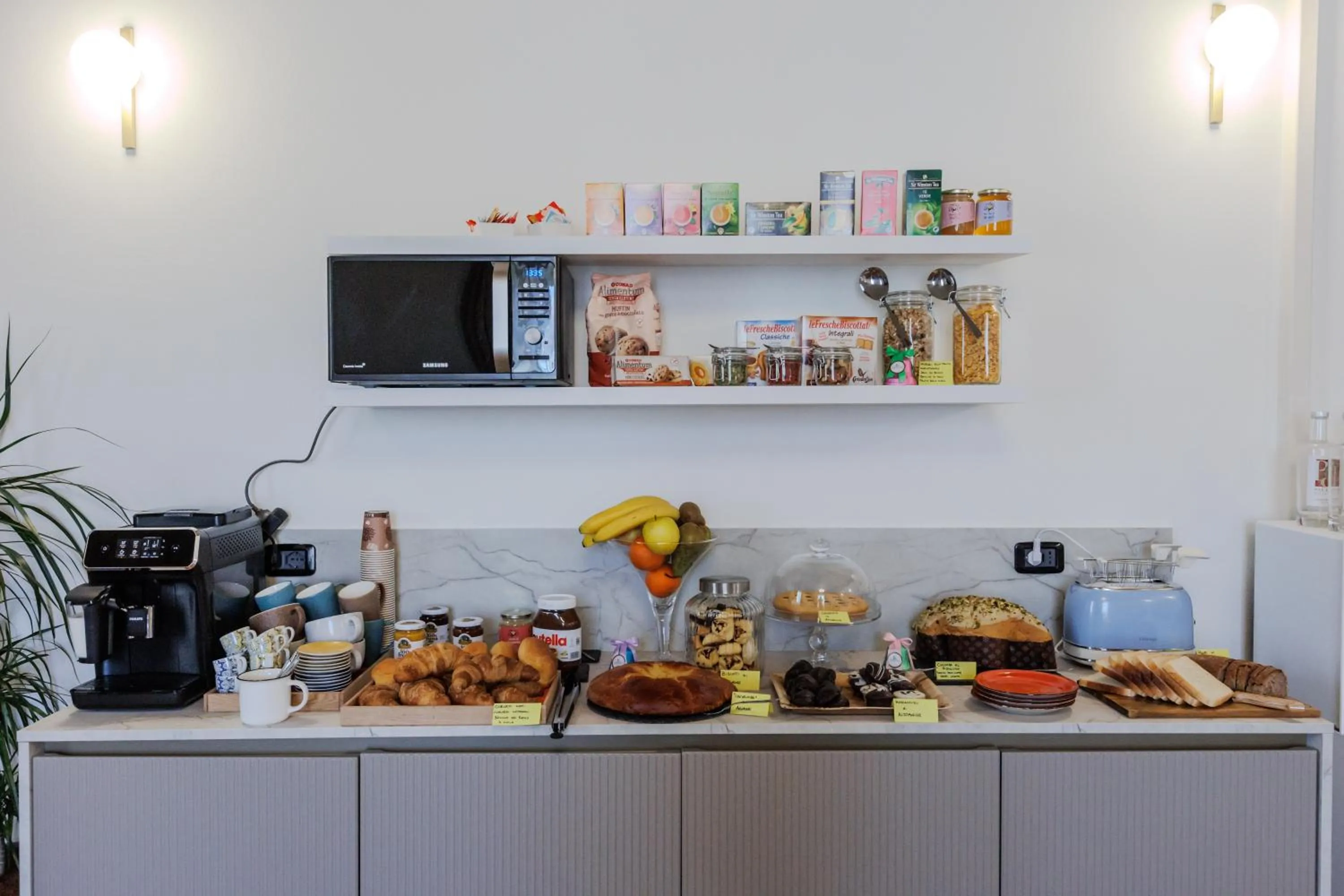 Breakfast in Palazzo della Città
