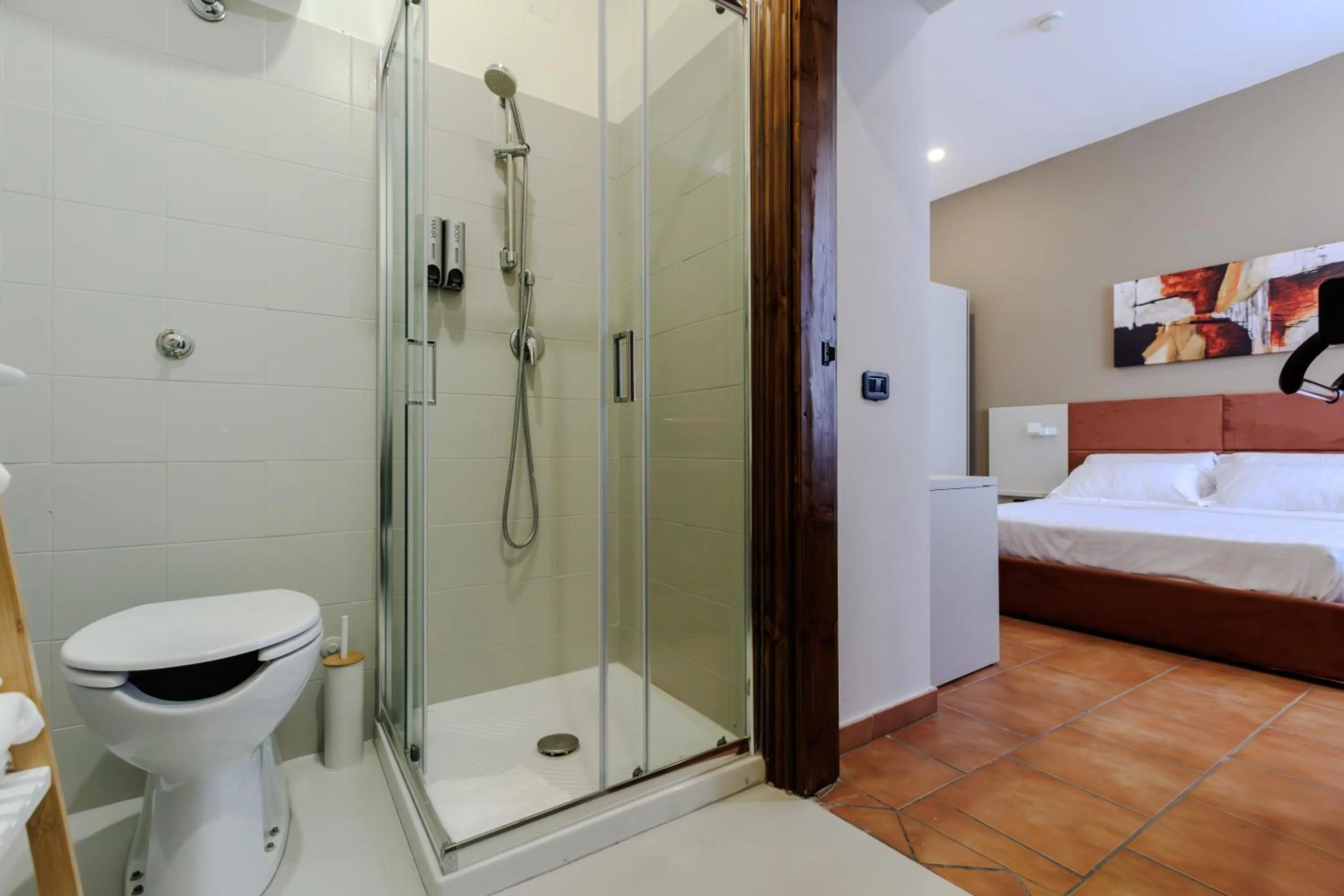 Bathroom, Bed in Palazzo della Città