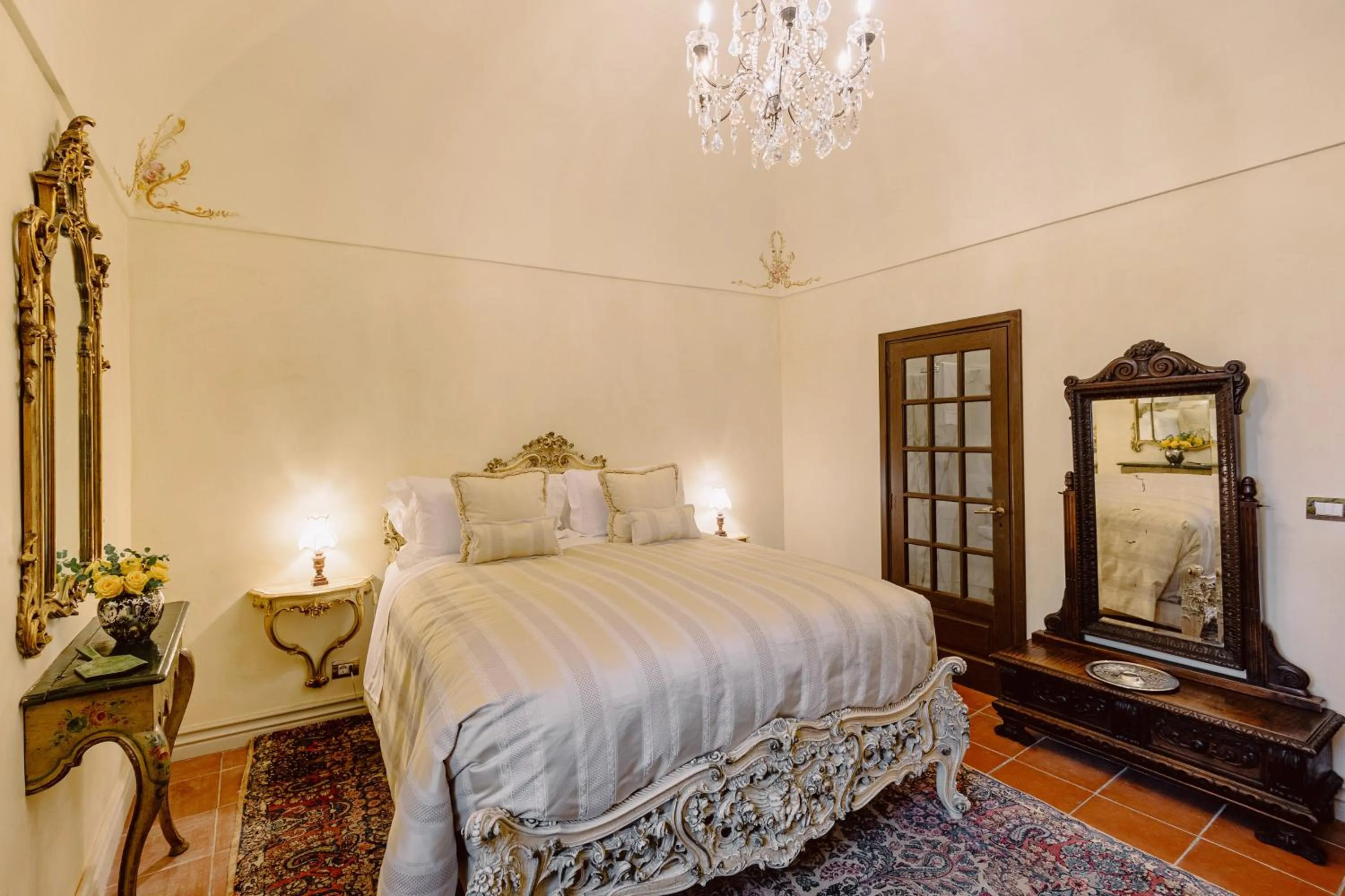 Bedroom, Bed in Castello di Casalborgone, Luxury Italian Castle Hotel