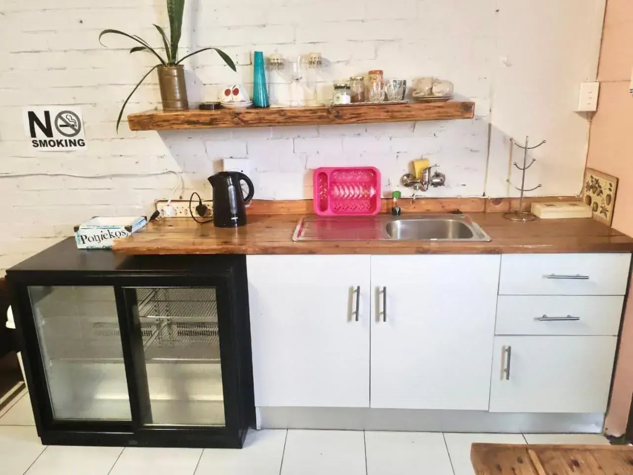 Double Room with Private Bathroom - single occupancy in Suzies Huis Restaurant Bed and Breakfast Double Room with Private Bathroom - single occupancy in Suzies Huis Restaurant Bed and Breakfast