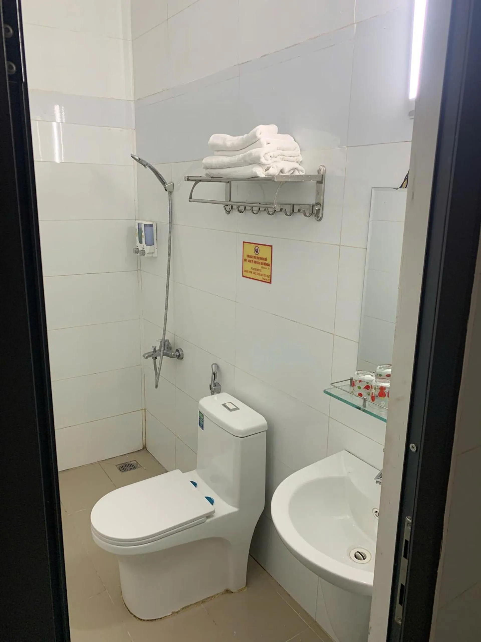 LUCKY HOTEL LIEN PHUONG