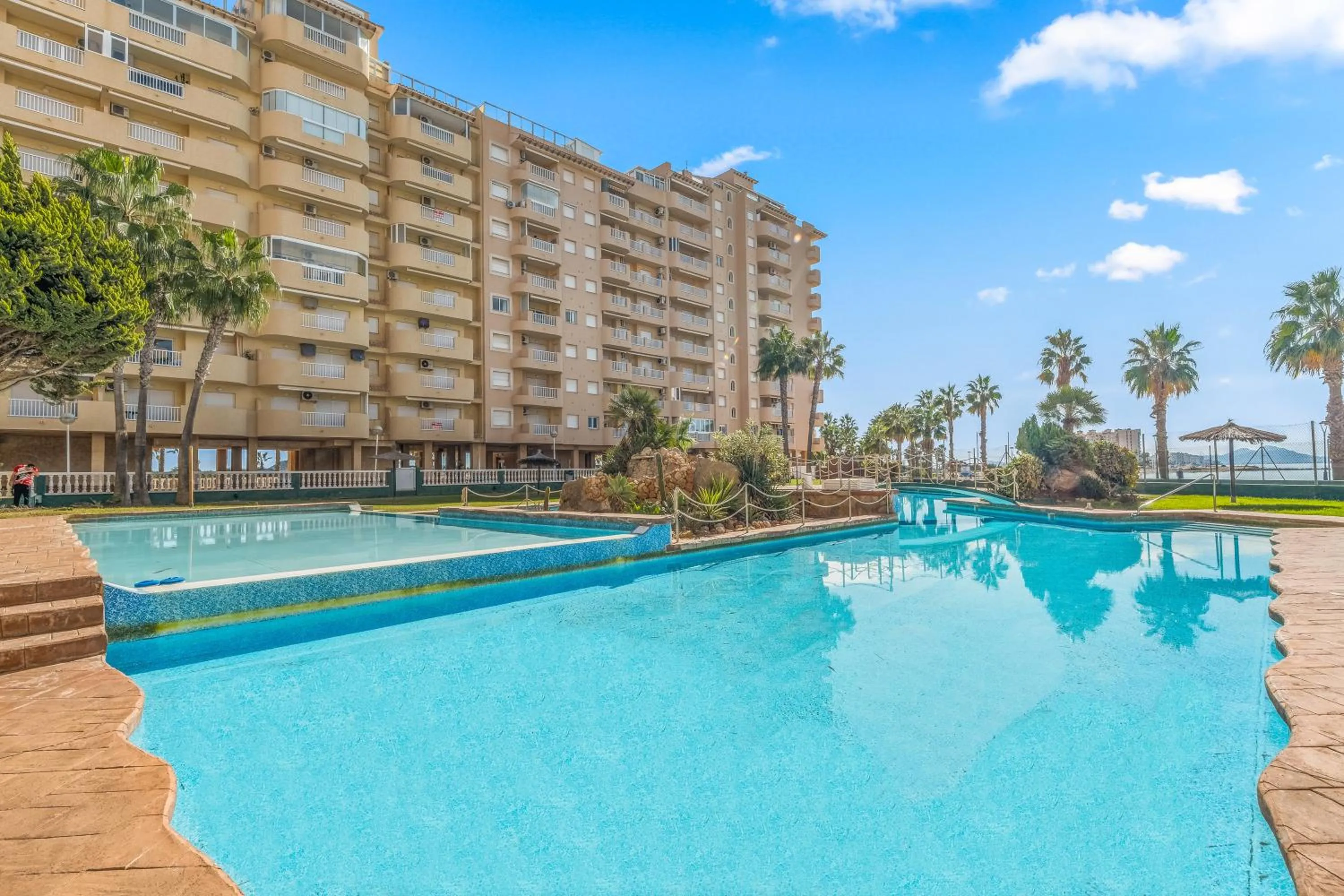 Property building in Puerto Playa