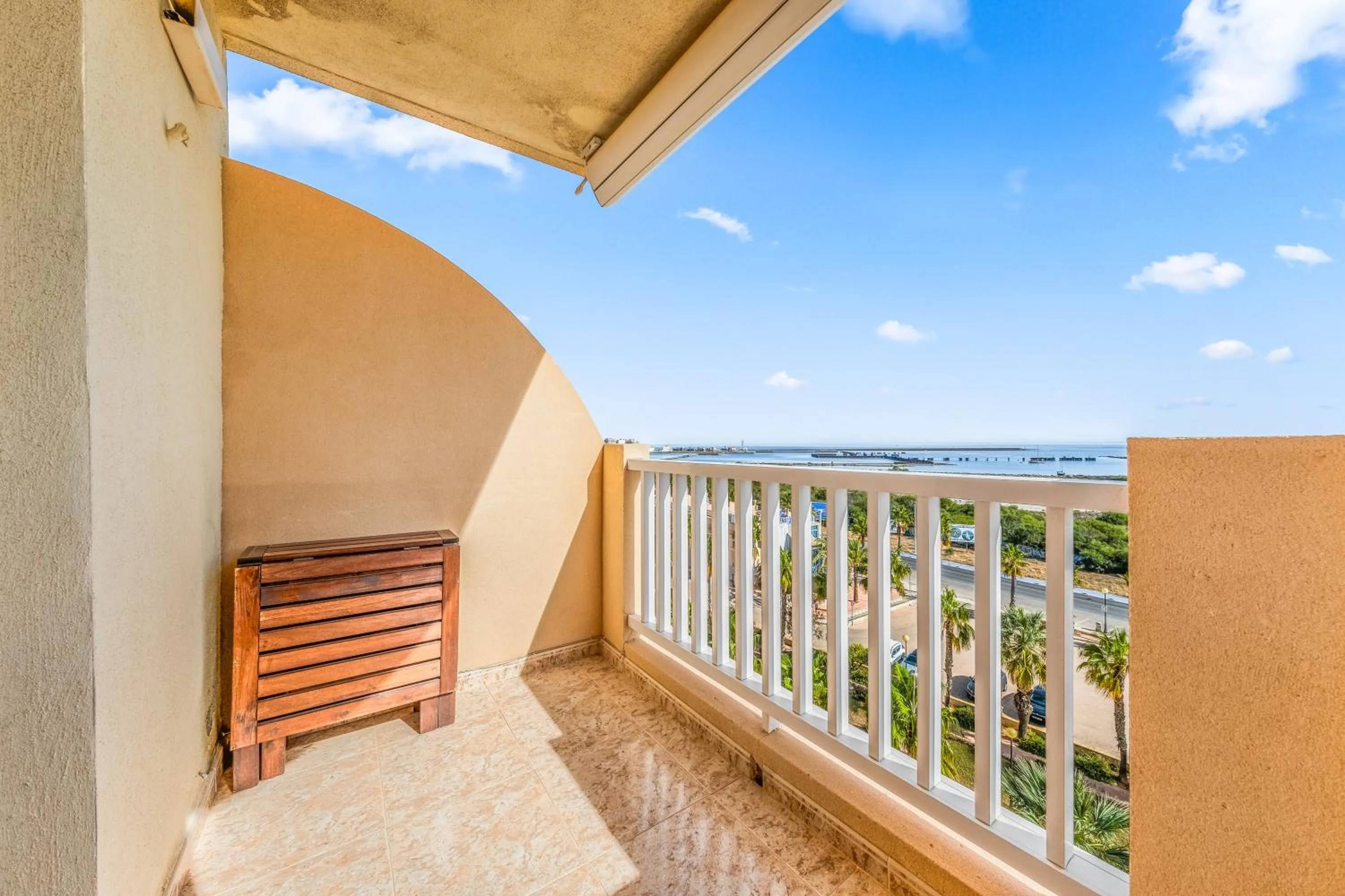 Property building in Puerto Playa