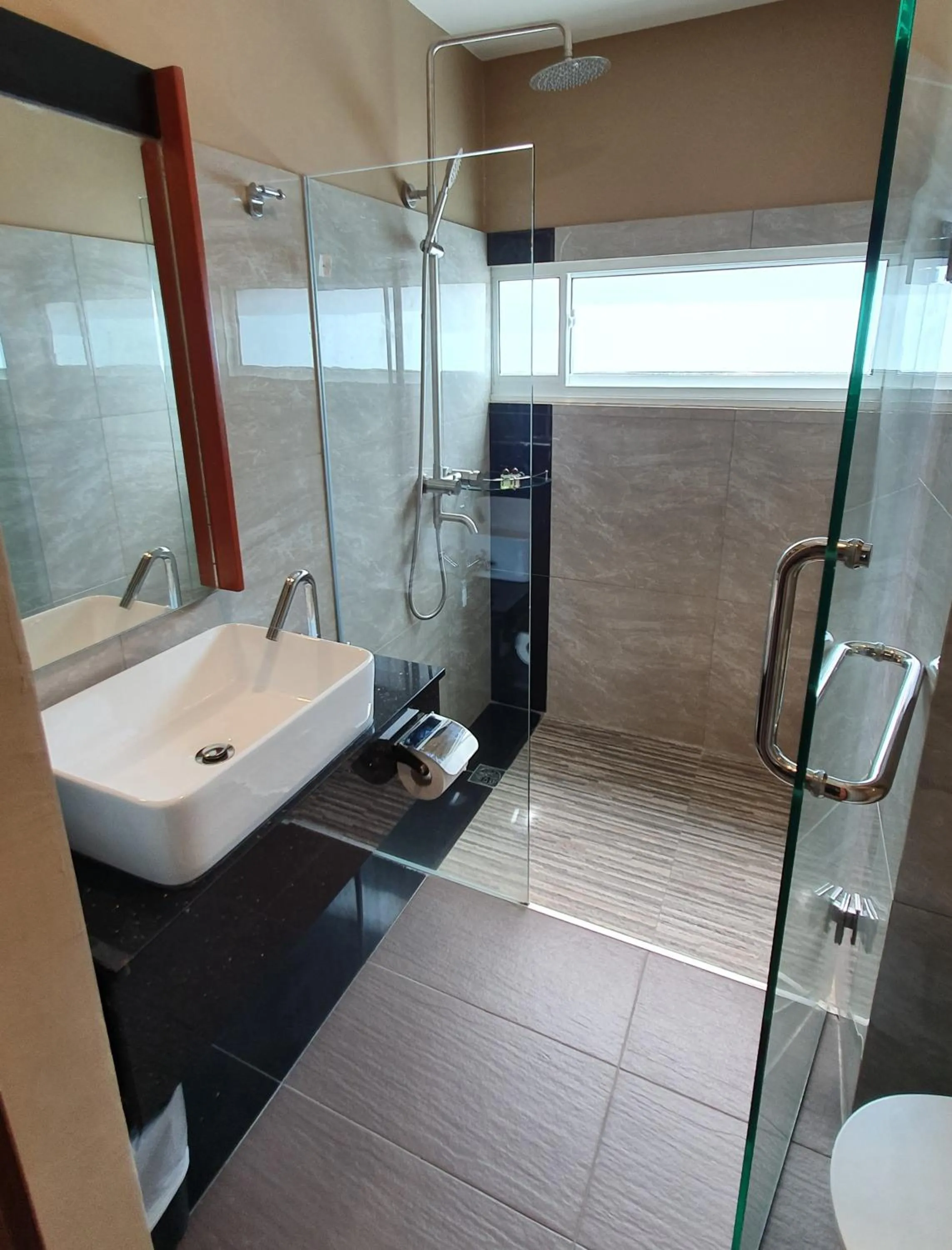 The Capital Residence Suites