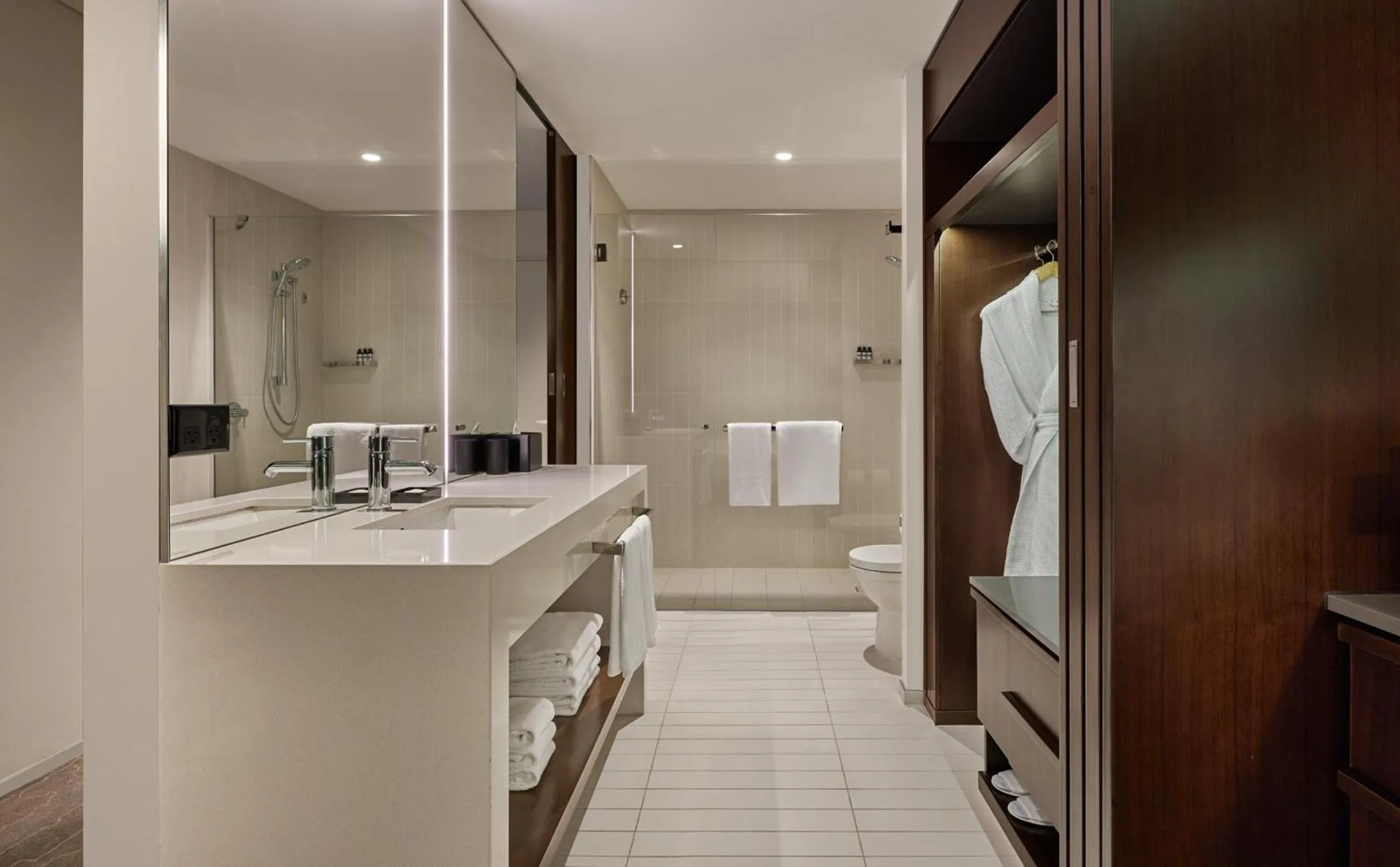 Bathroom in Hyatt Regency Brisbane