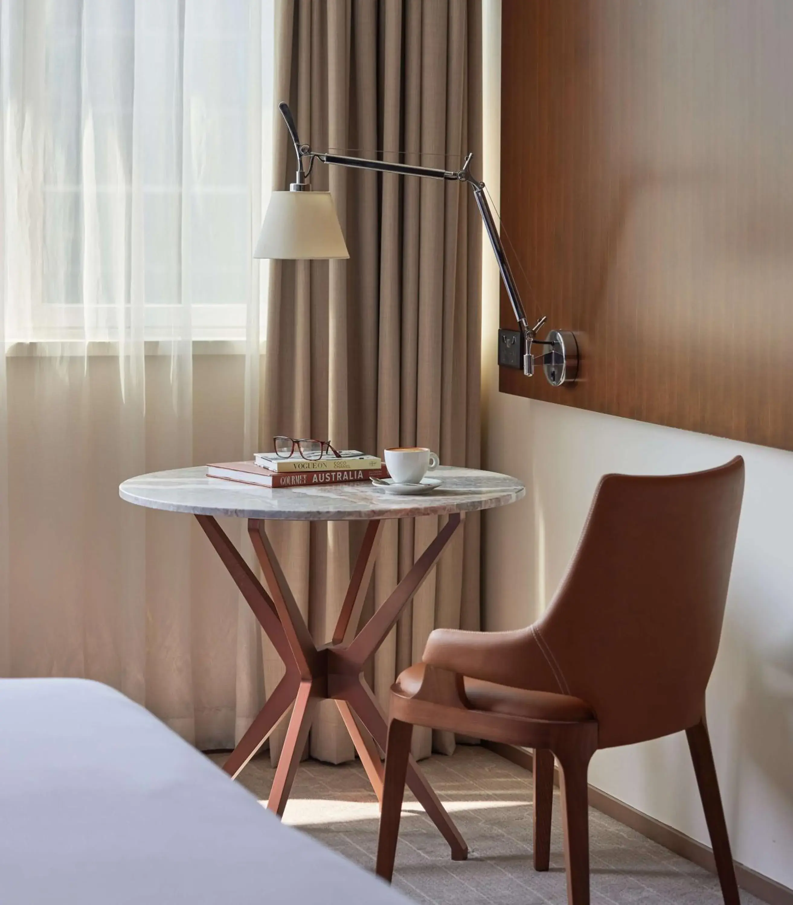 Deluxe Triple Room in Hyatt Regency Brisbane Deluxe Triple Room in Hyatt Regency Brisbane