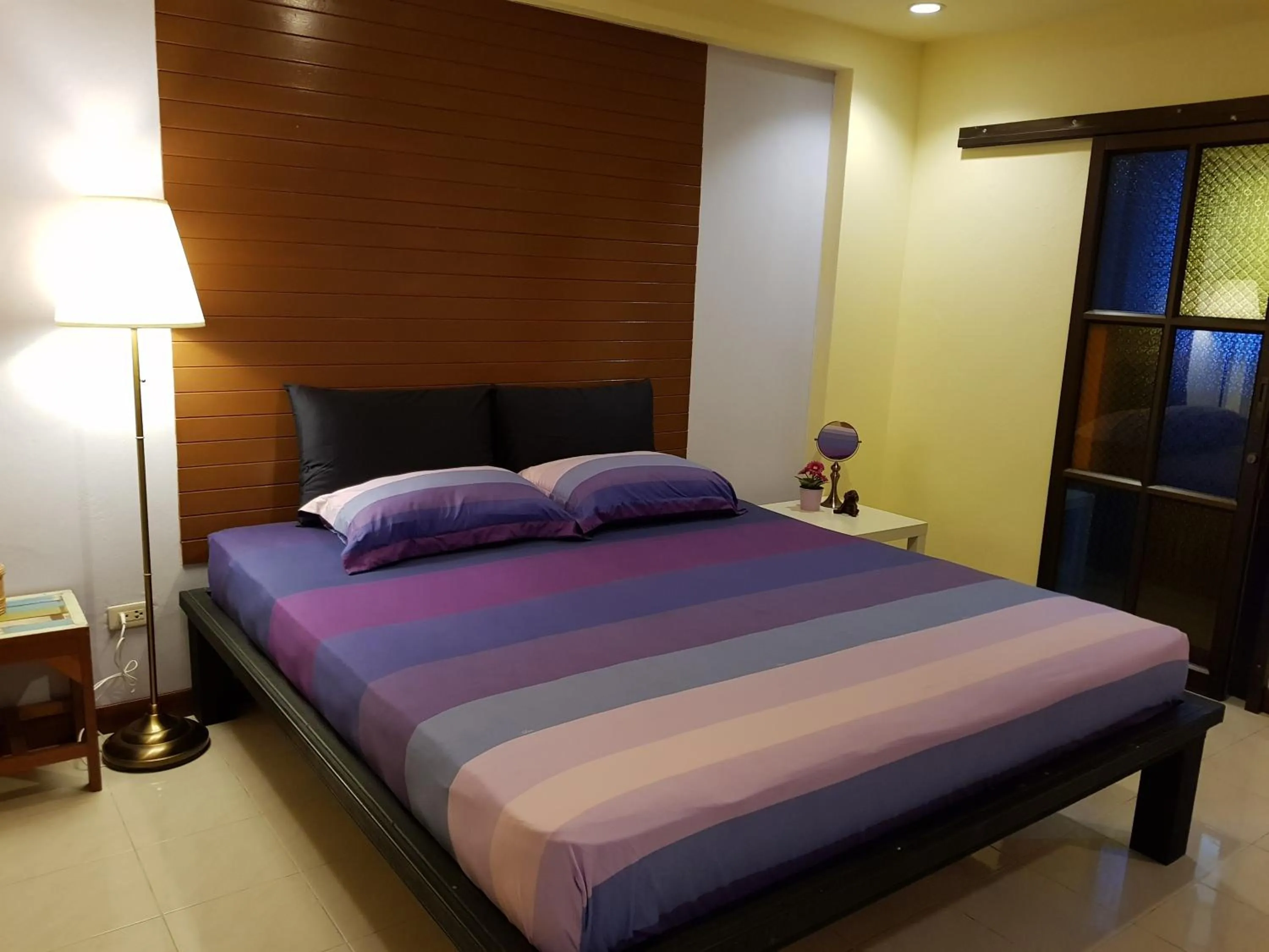 Bed in Baan Baimai Boutique Room