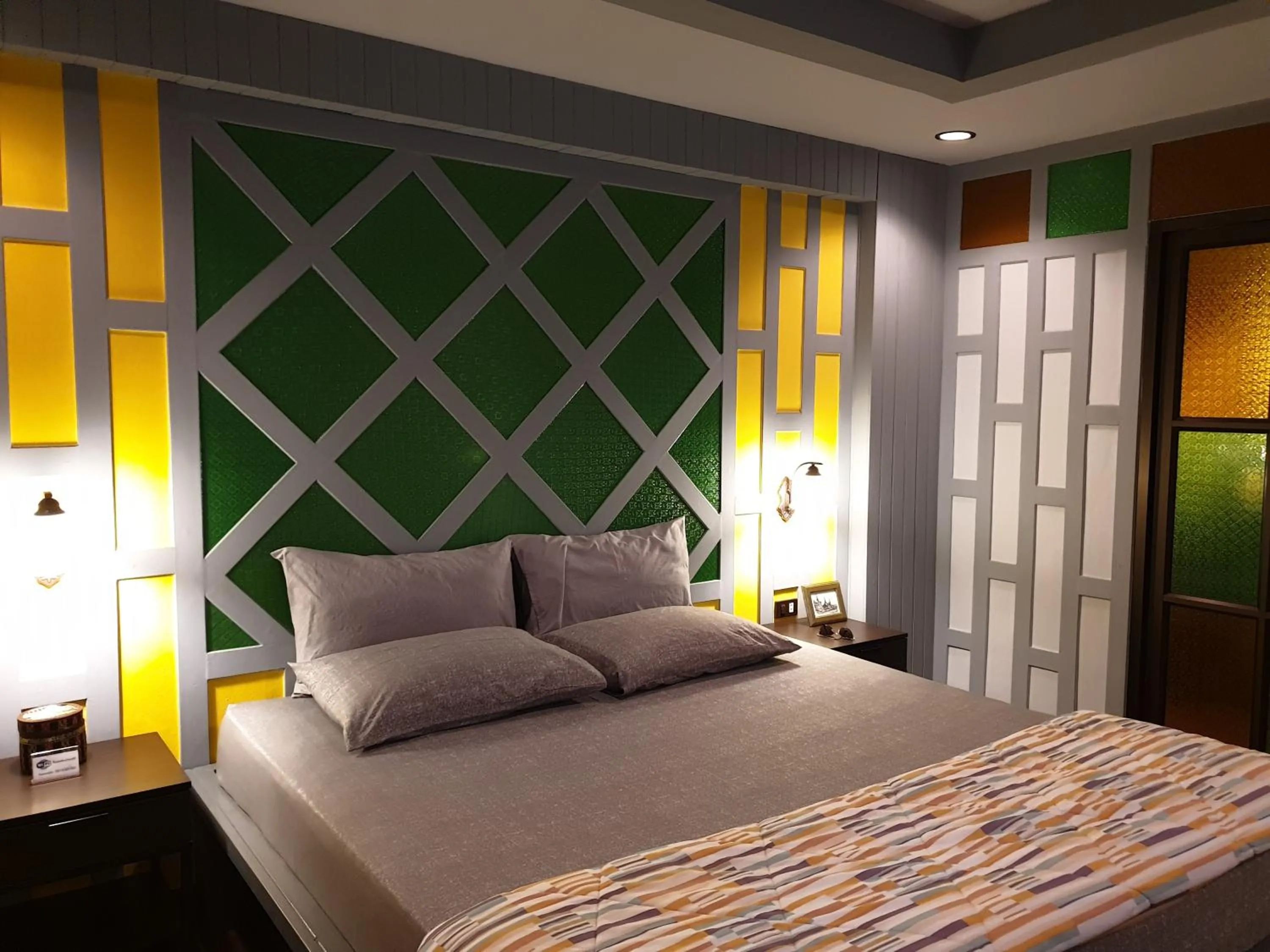 Bedroom, Bed in Baan Baimai Boutique Room