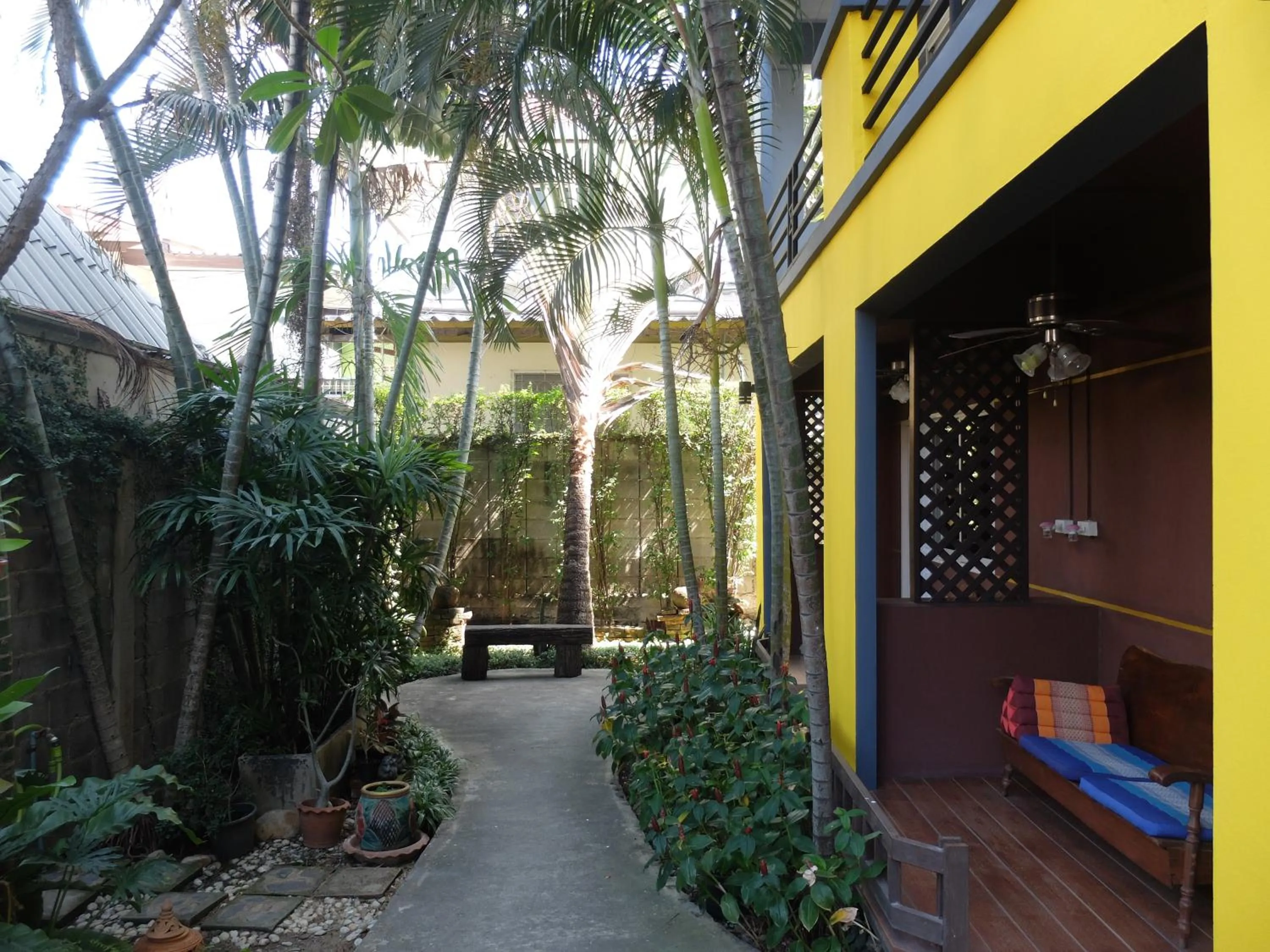 Baan Baimai Boutique Room