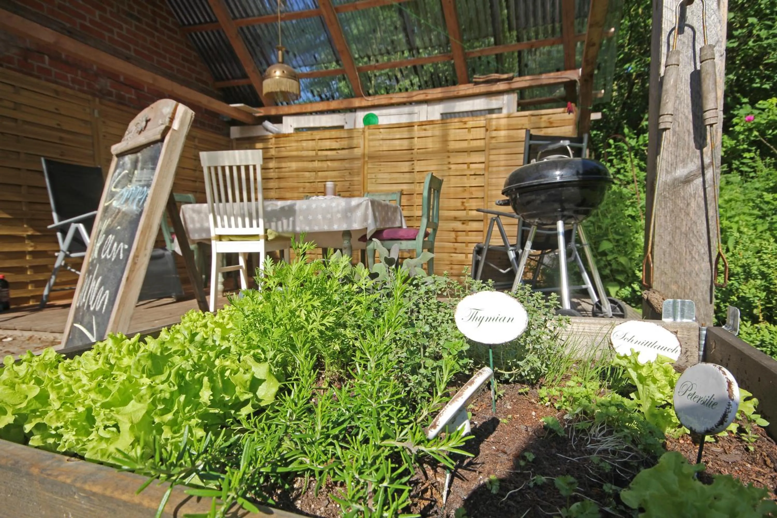 BBQ facilities in Wohnungen unter Reet