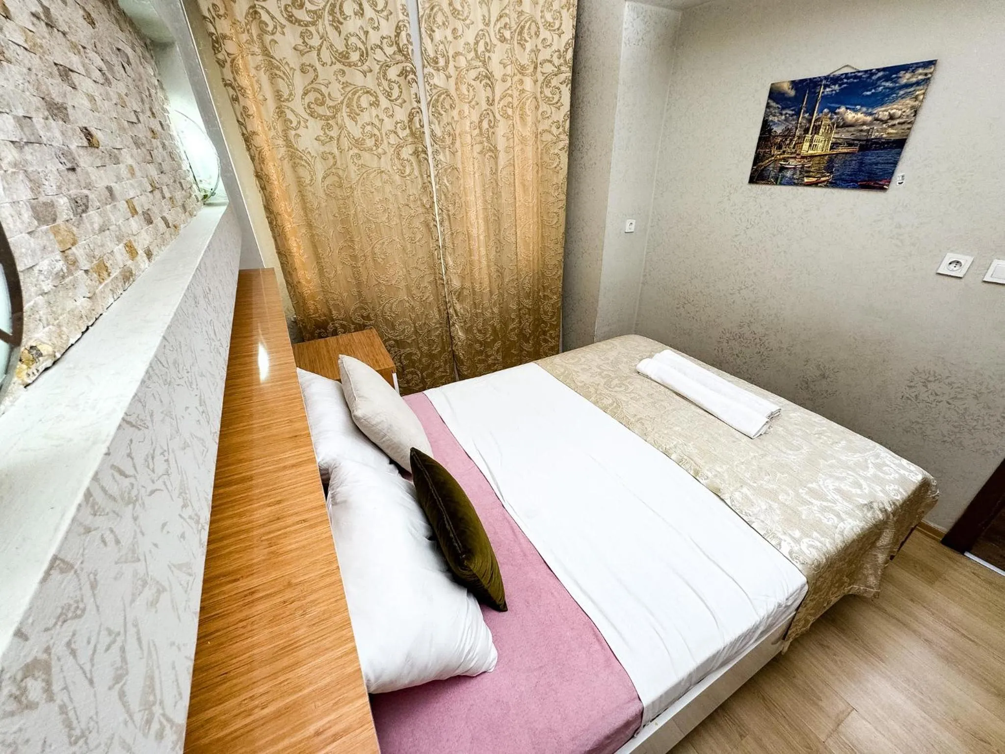 Bed in The New Season Apart