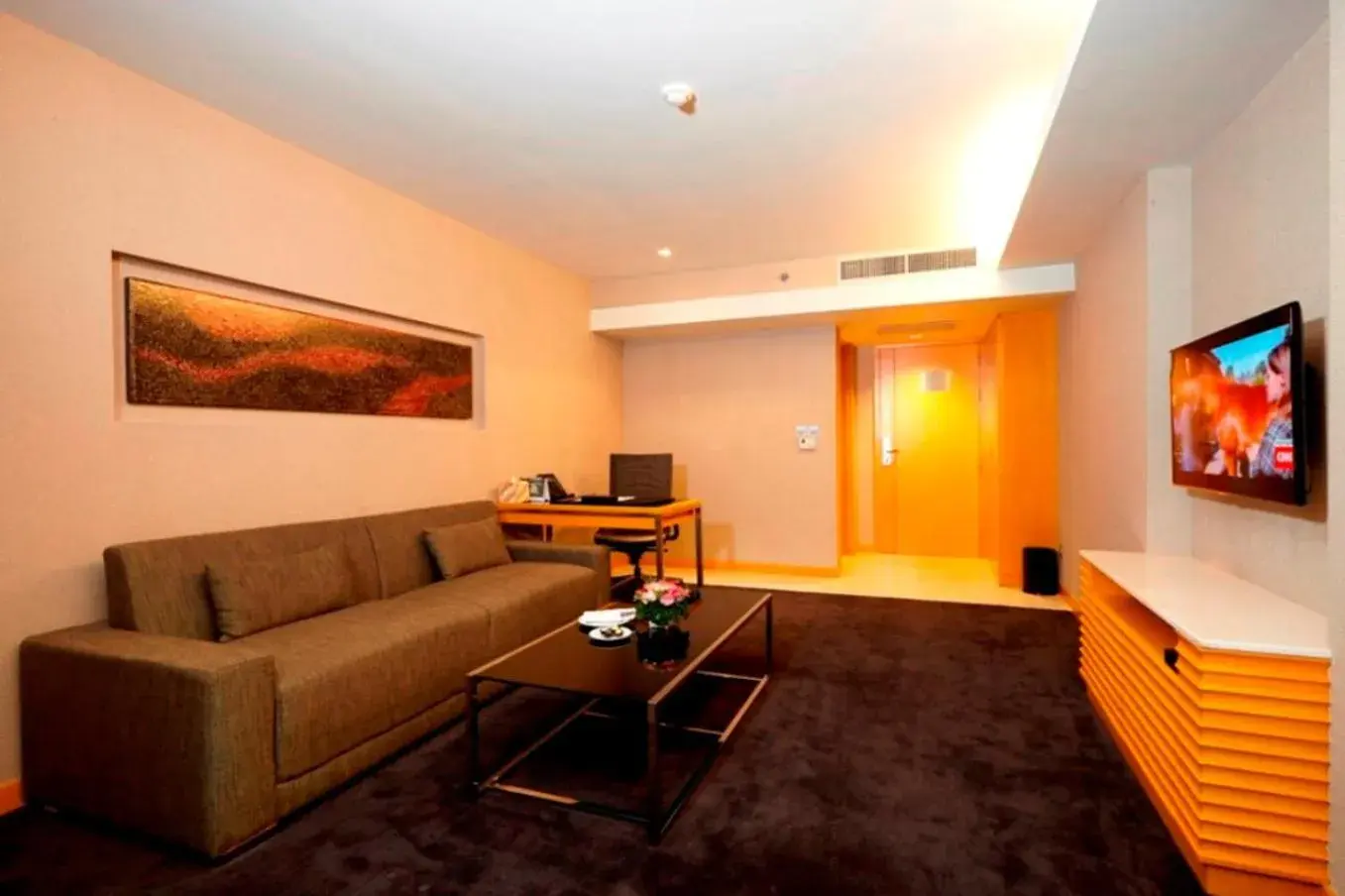 Deluxe Suite in Lao Plaza Hotel Deluxe Suite in Lao Plaza Hotel