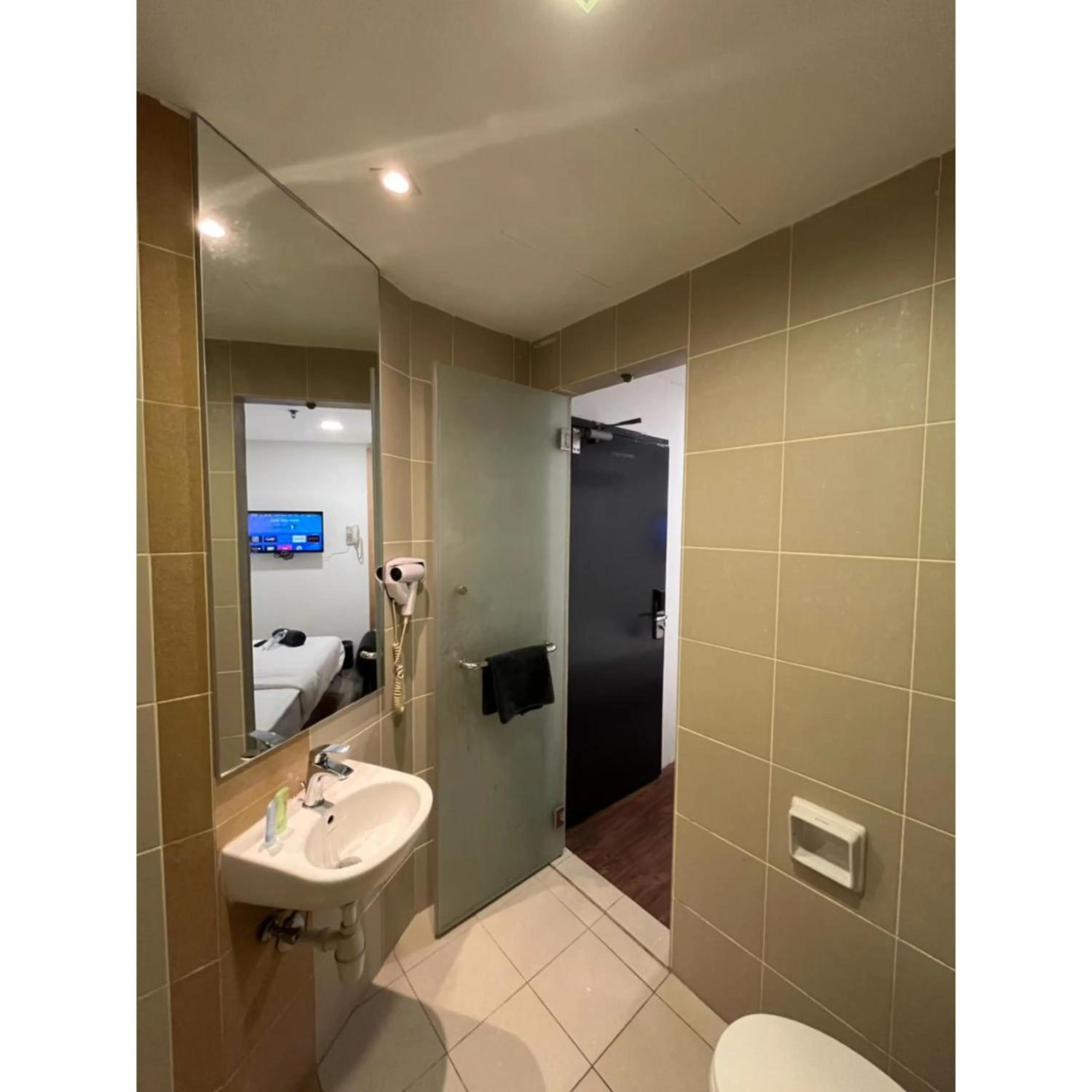 Bathroom in Sakura Elite Kuala Lumpur