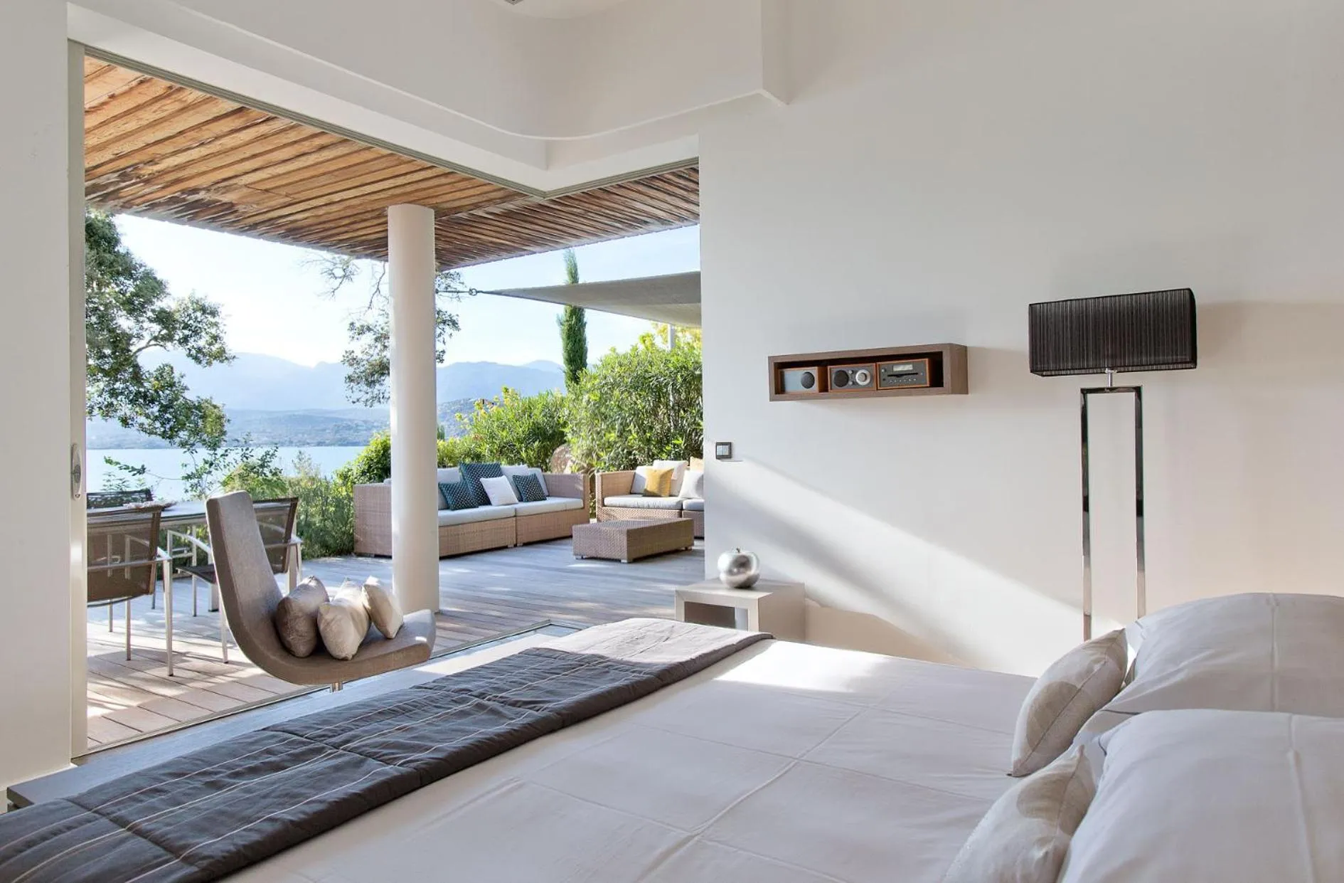 Sea view, Bed in Casadelmar