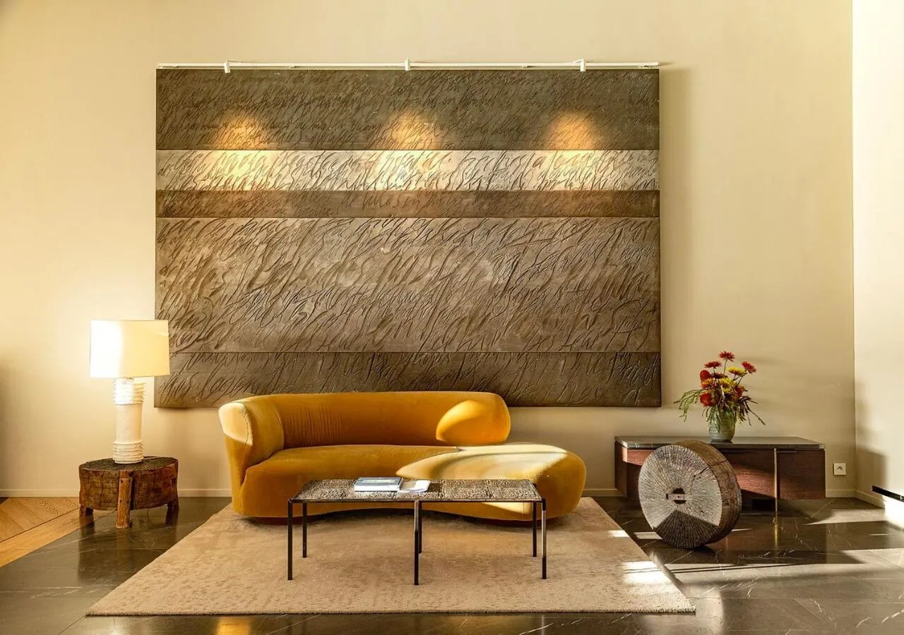 Property building in Casadelmar