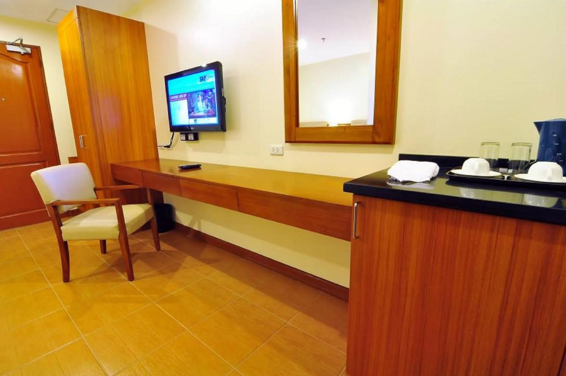 Photo of the whole room in The Well Hotel