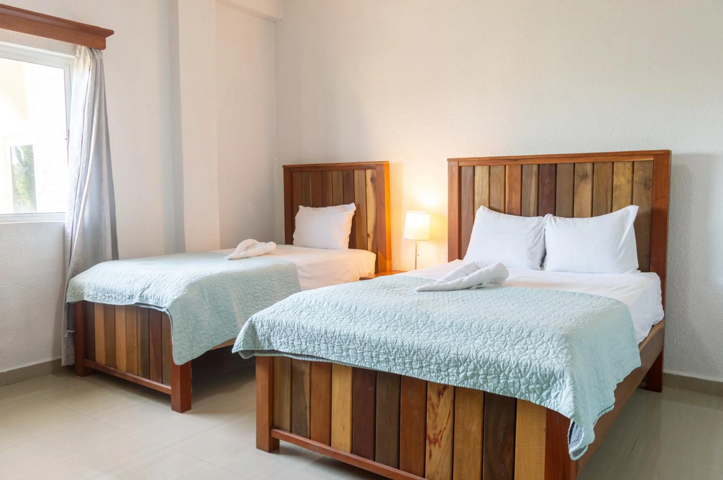 Bedroom, Bed in Tropical Palace Hotel