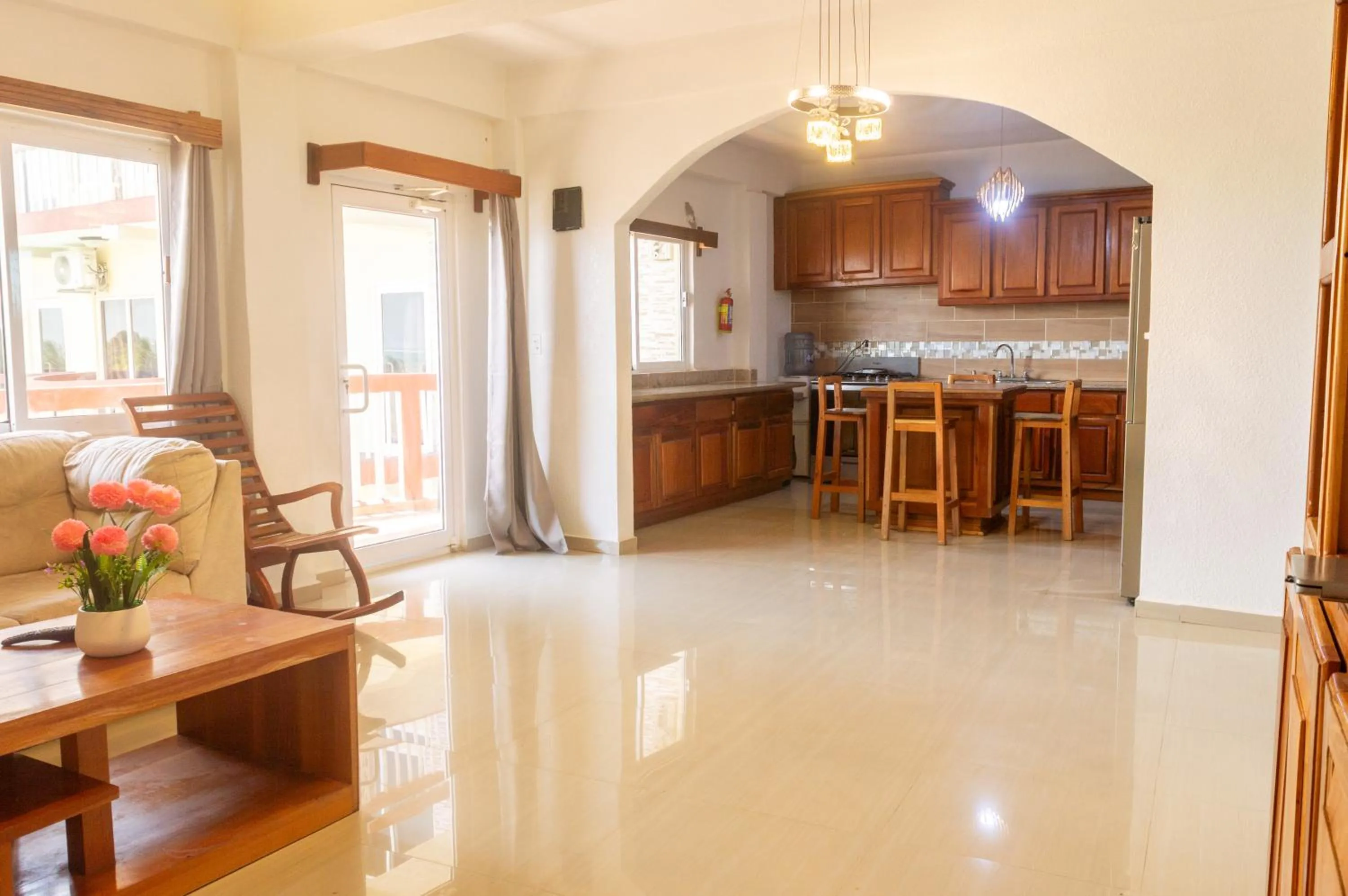 Kitchen or kitchenette in Tropical Palace Hotel