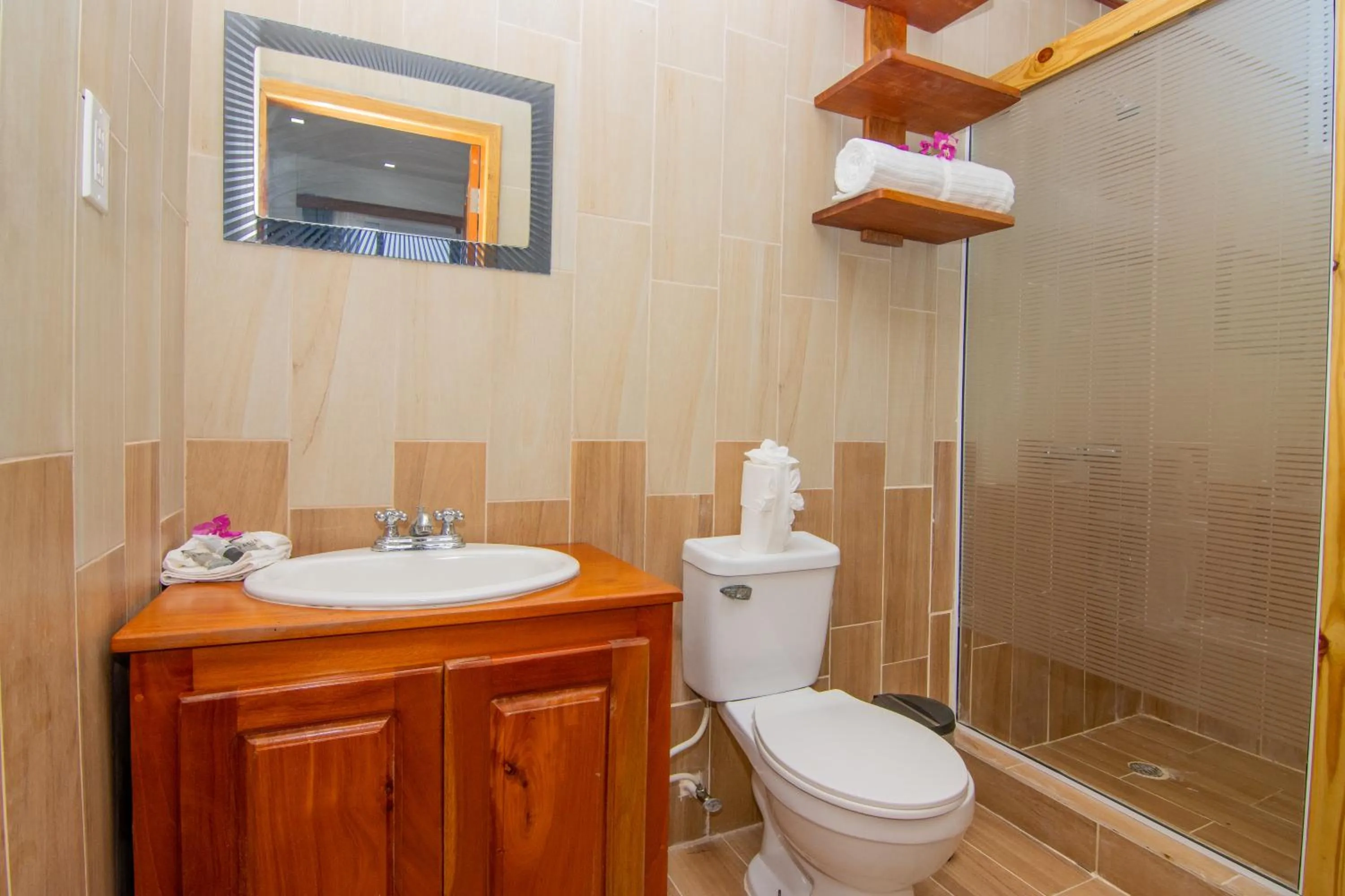 Bathroom in Tropical Palace Hotel