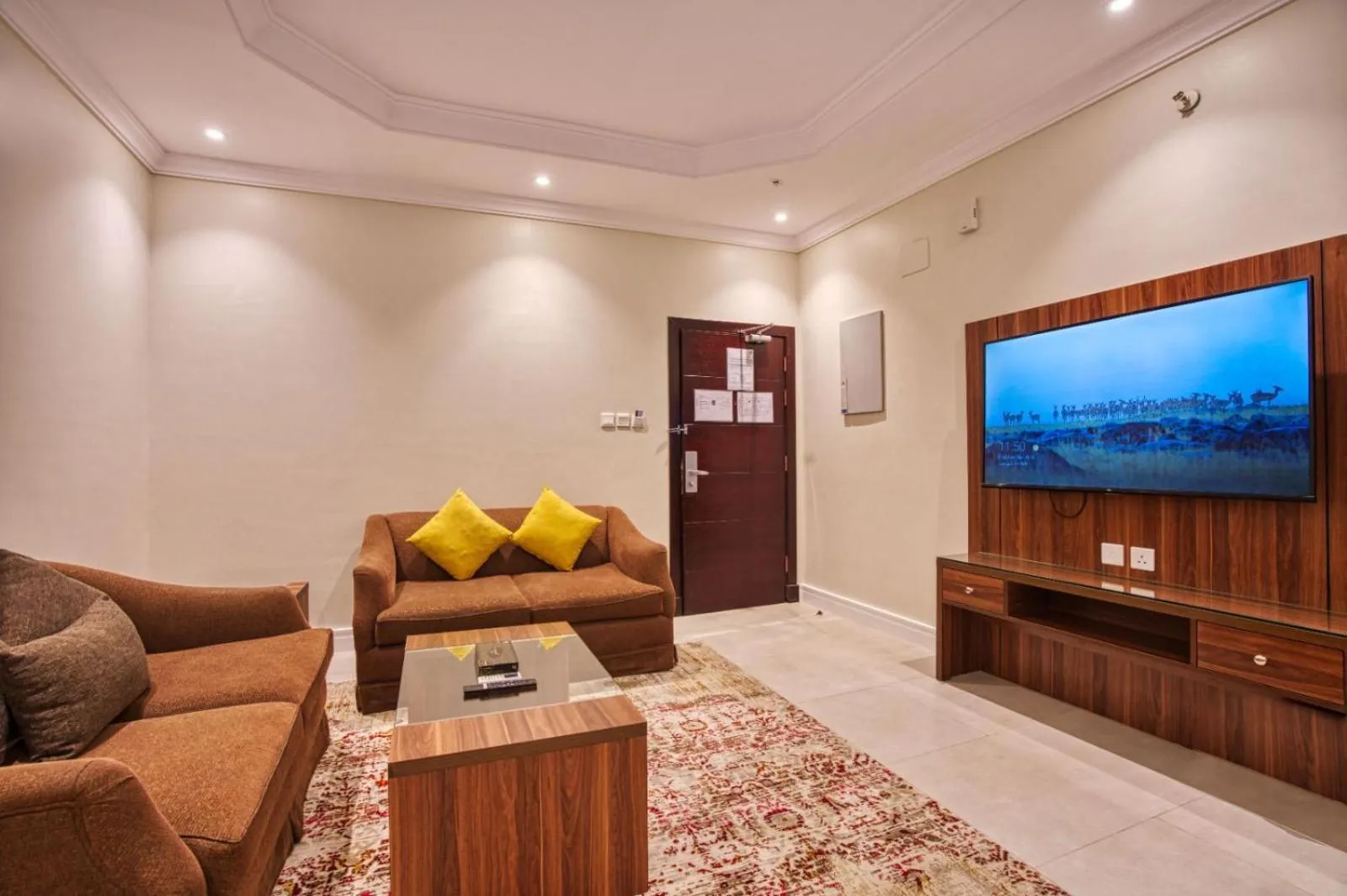 Communal lounge/ TV room in Quiet Dreams - Serviced Apartments Al-Nour Branch