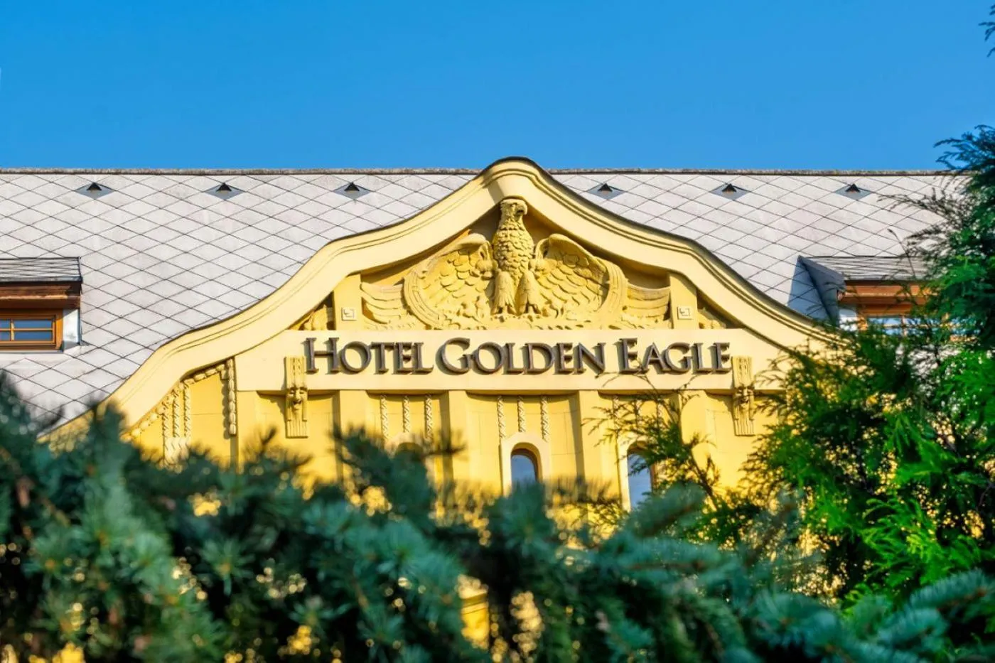 Property building in Hotel Golden Eagle