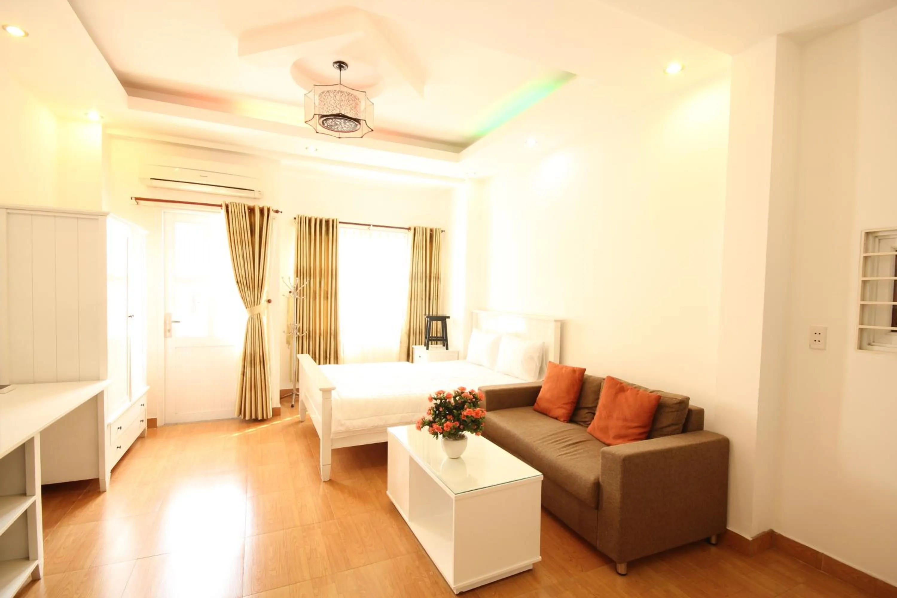 Bed in Smiley Apartment 3