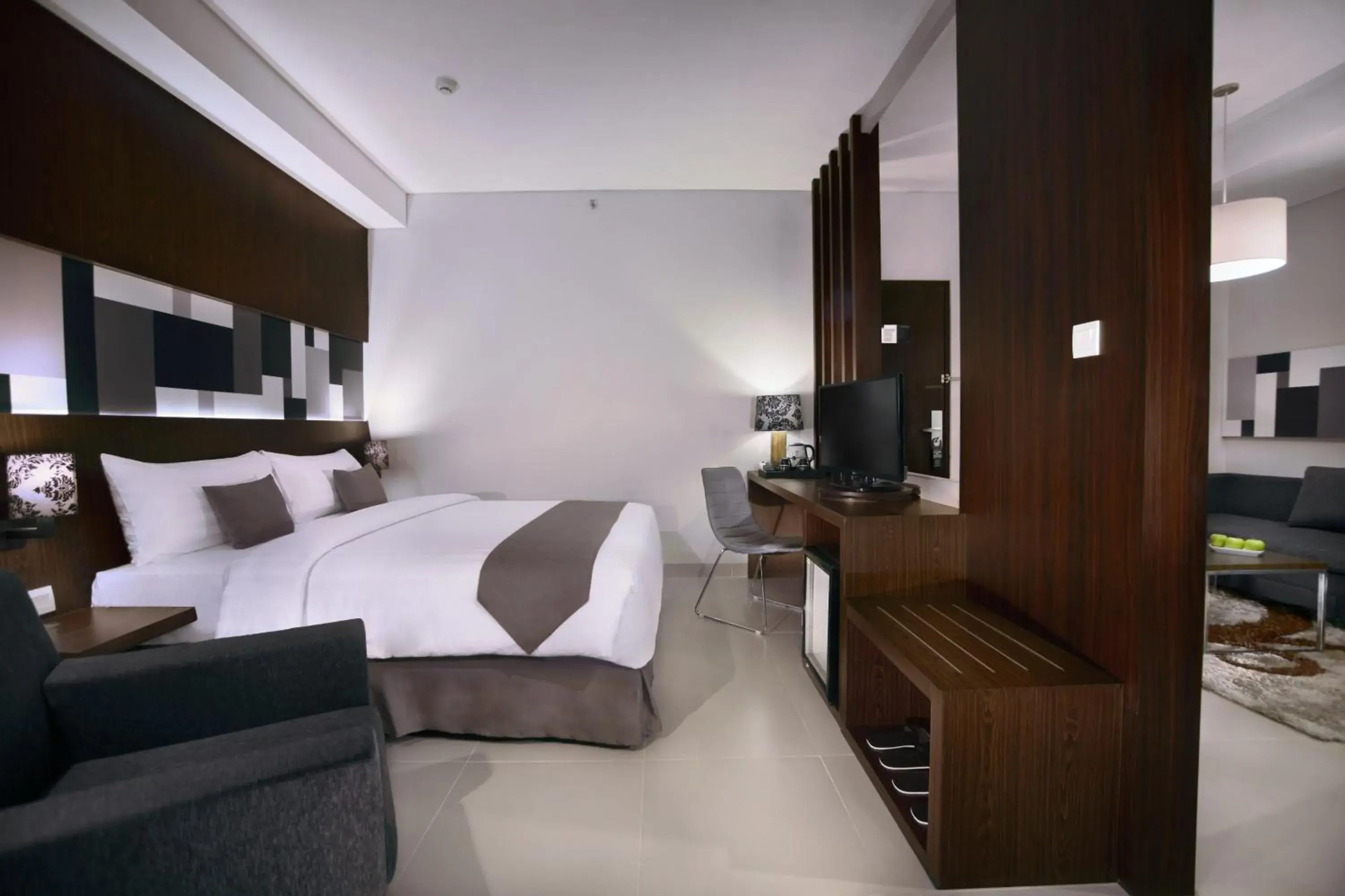 Suite Room in Neo Denpasar by ASTON Suite Room in Neo Denpasar by ASTON