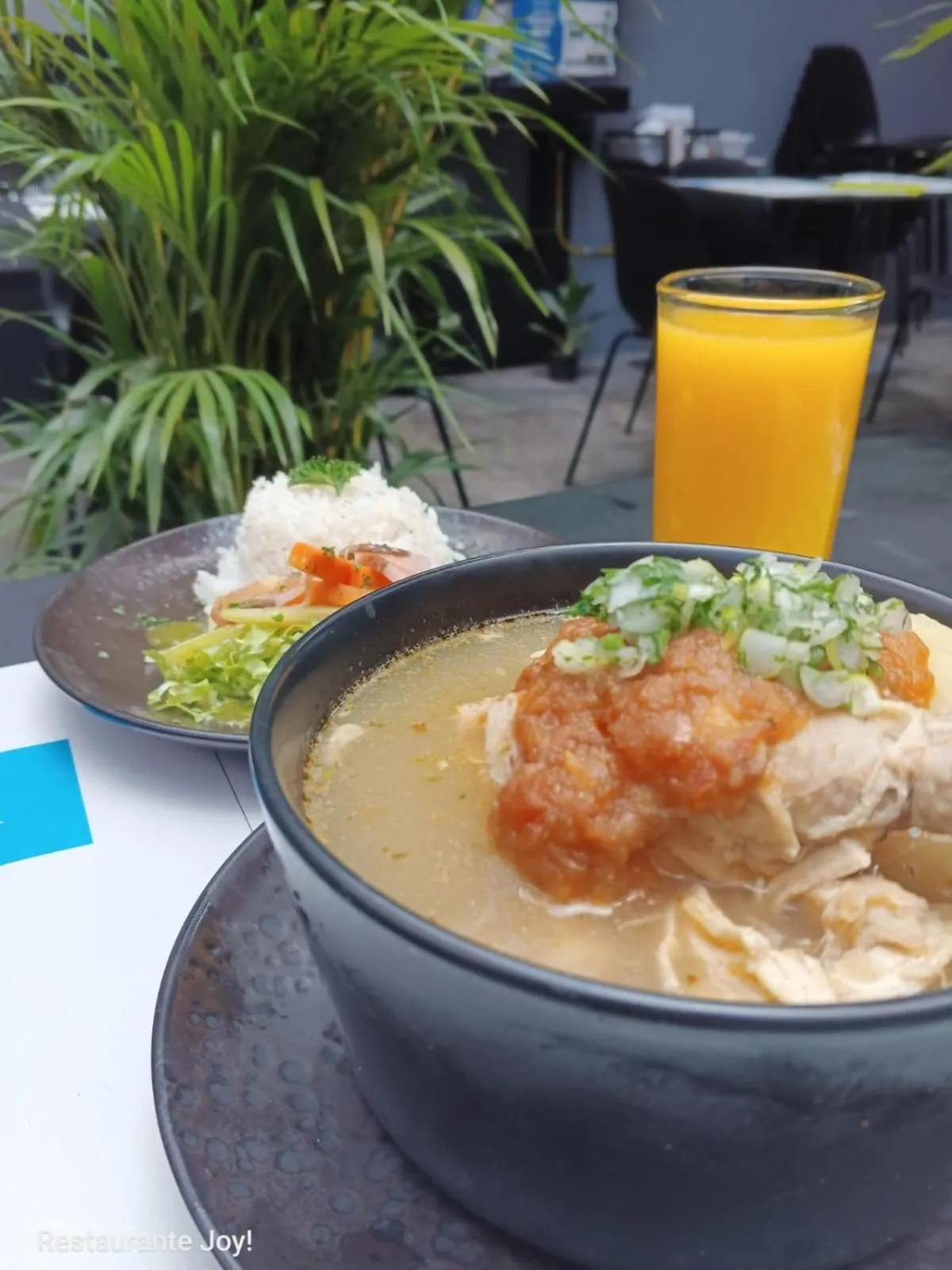 Restaurant/places to eat in Hostel Joy Calle 85