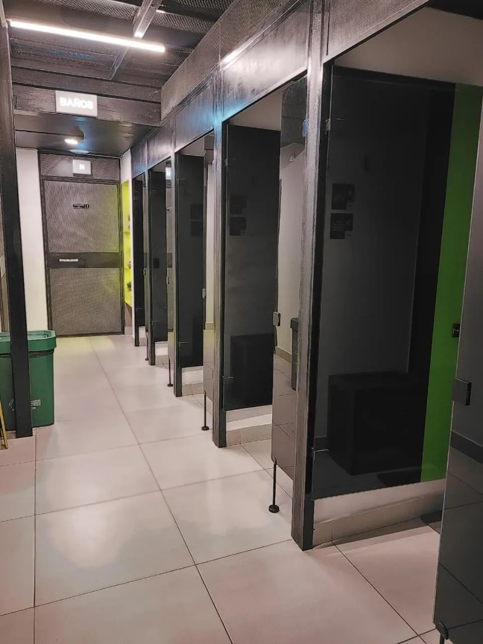 Shower in Hostel Joy Calle 85