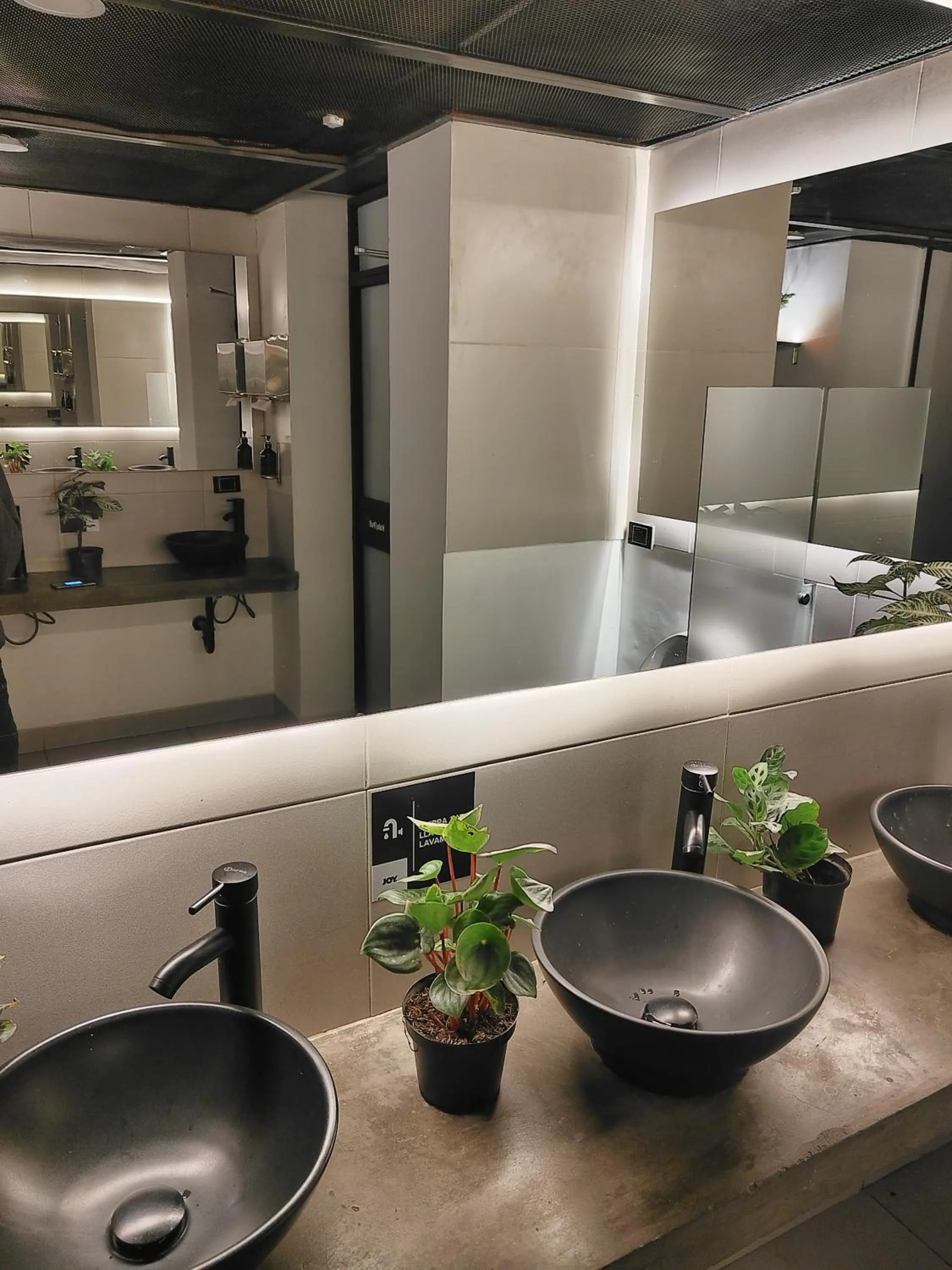 Bathroom in Hostel Joy Calle 85