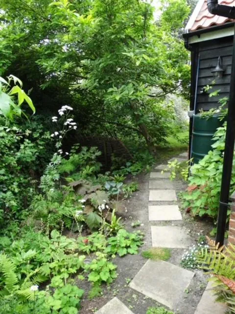 Mulleys Cottage (Bed and Breakfast)