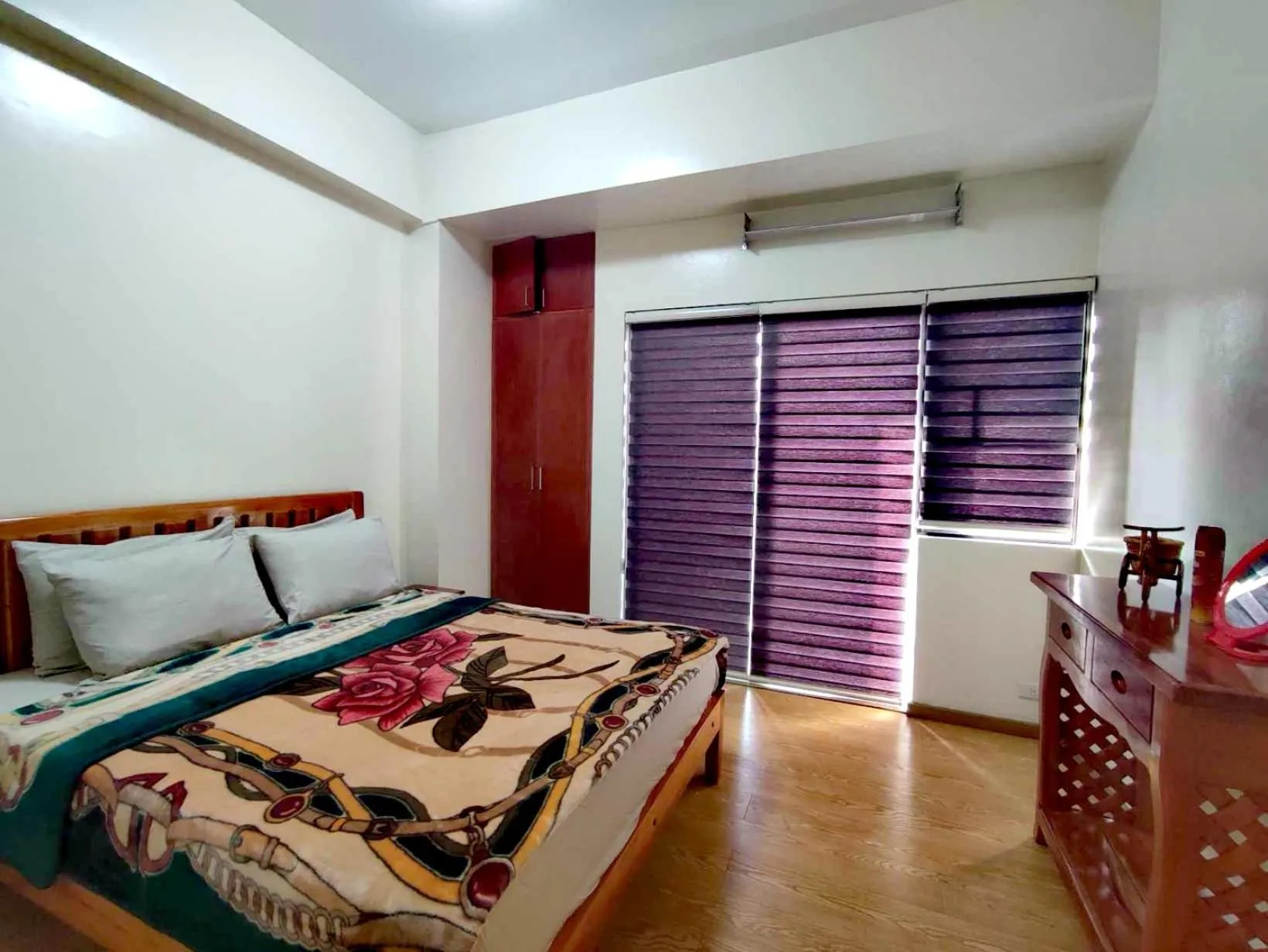 Bedroom, Bed in Cedar Peak Condotel Baguio