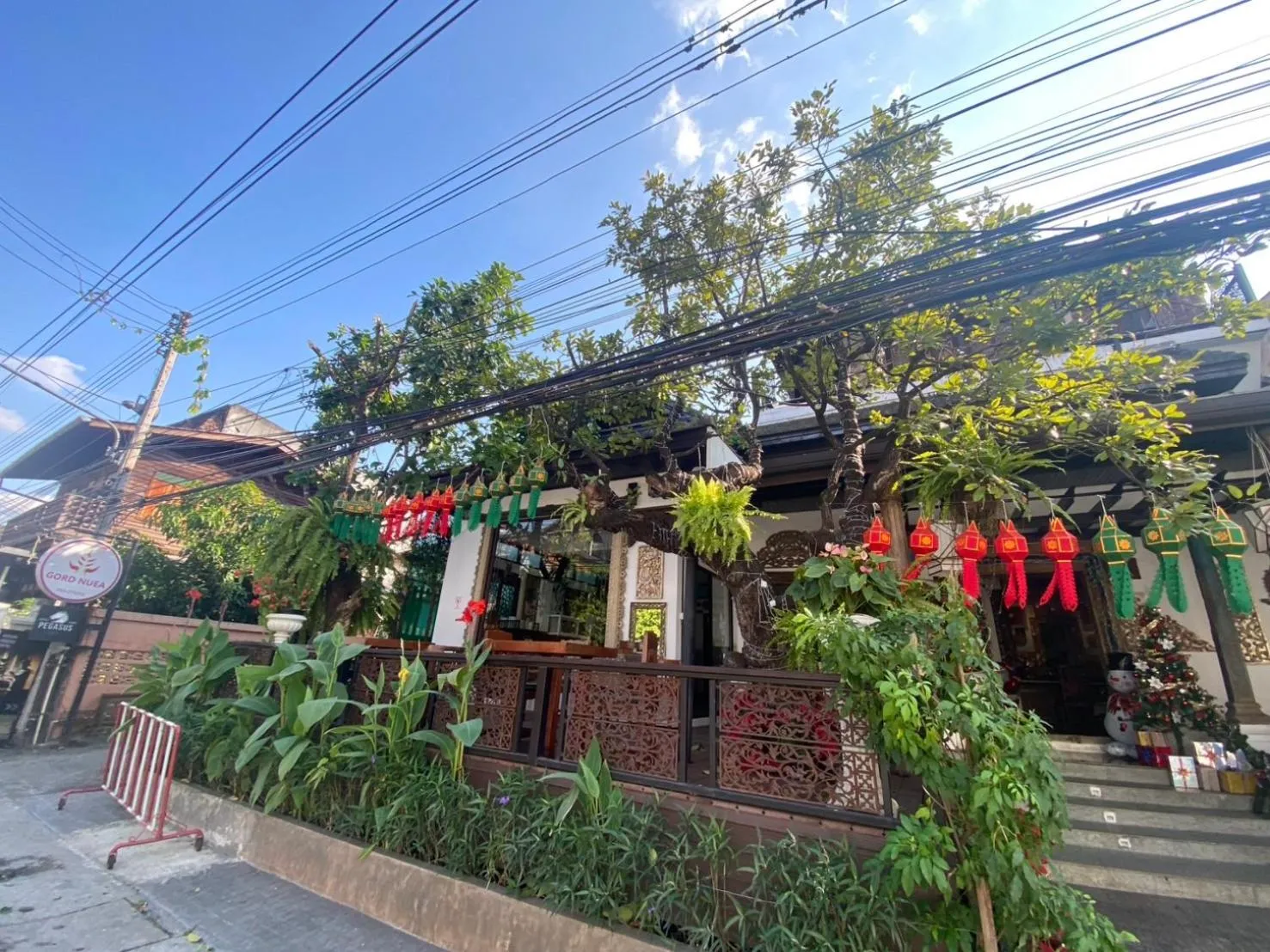 Property building in Baan Huenphen Boutique Hotel