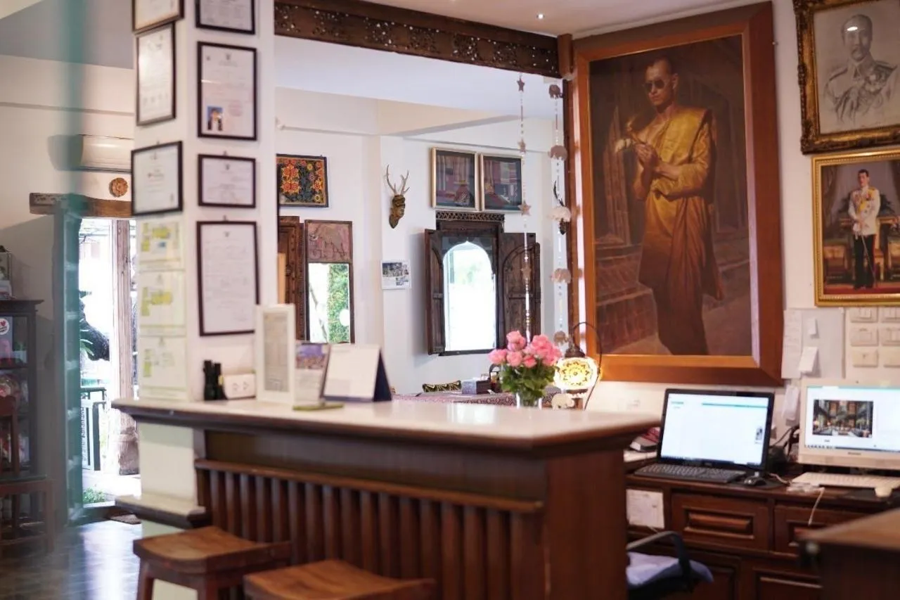 Lobby or reception in Baan Huenphen Boutique Hotel