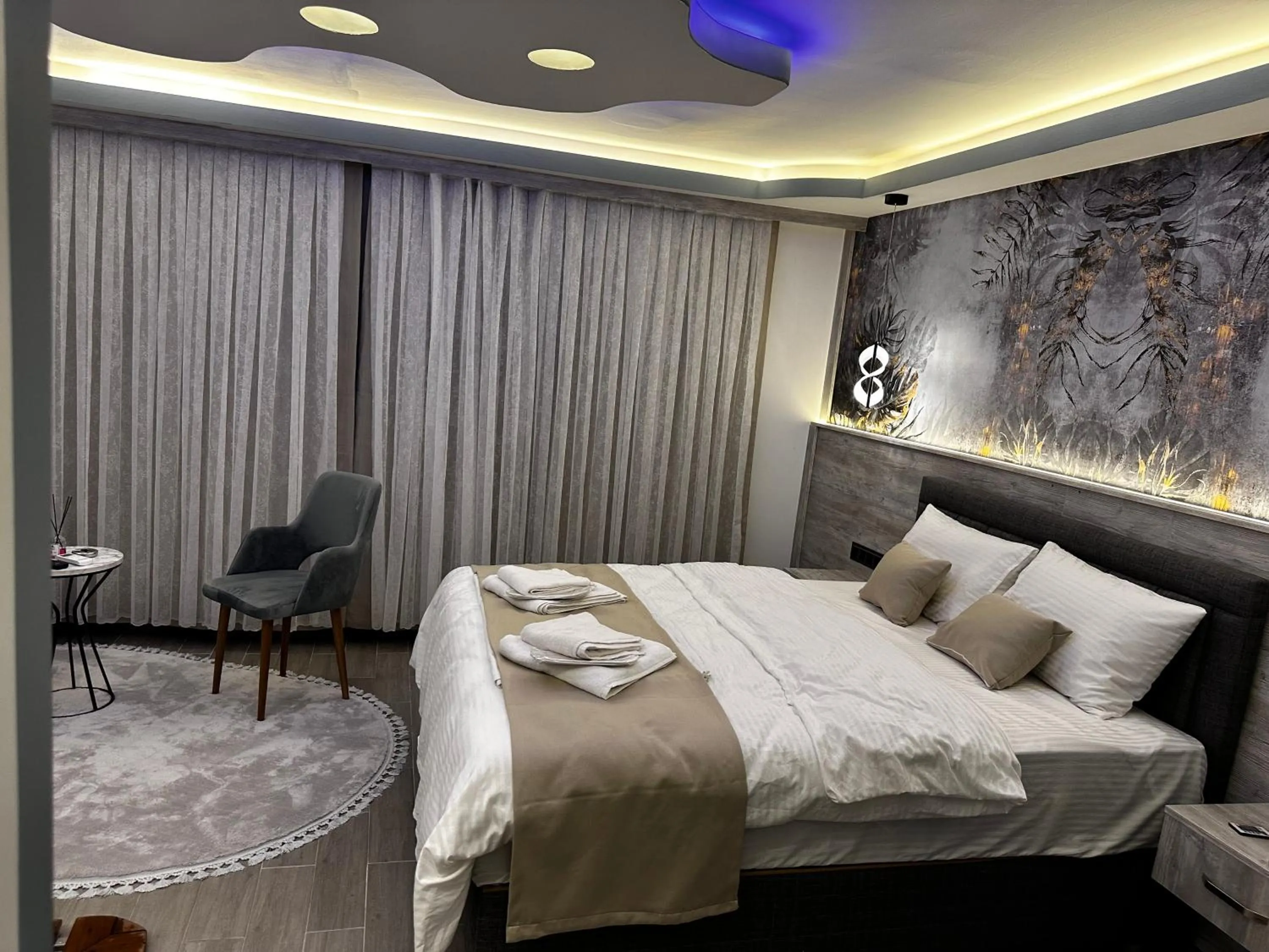 Bed in Blue Moonrise Hotel