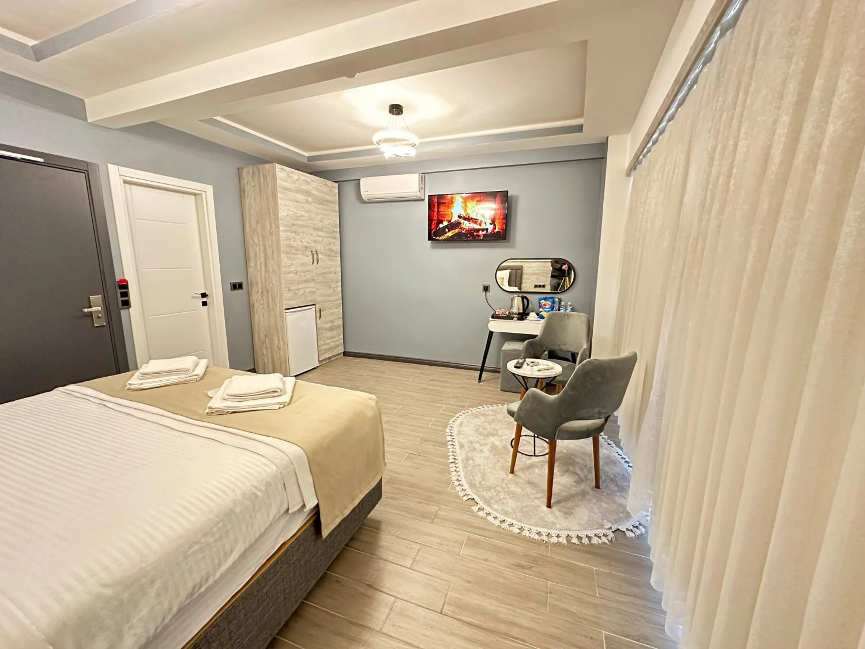 Bed in Blue Moonrise Hotel