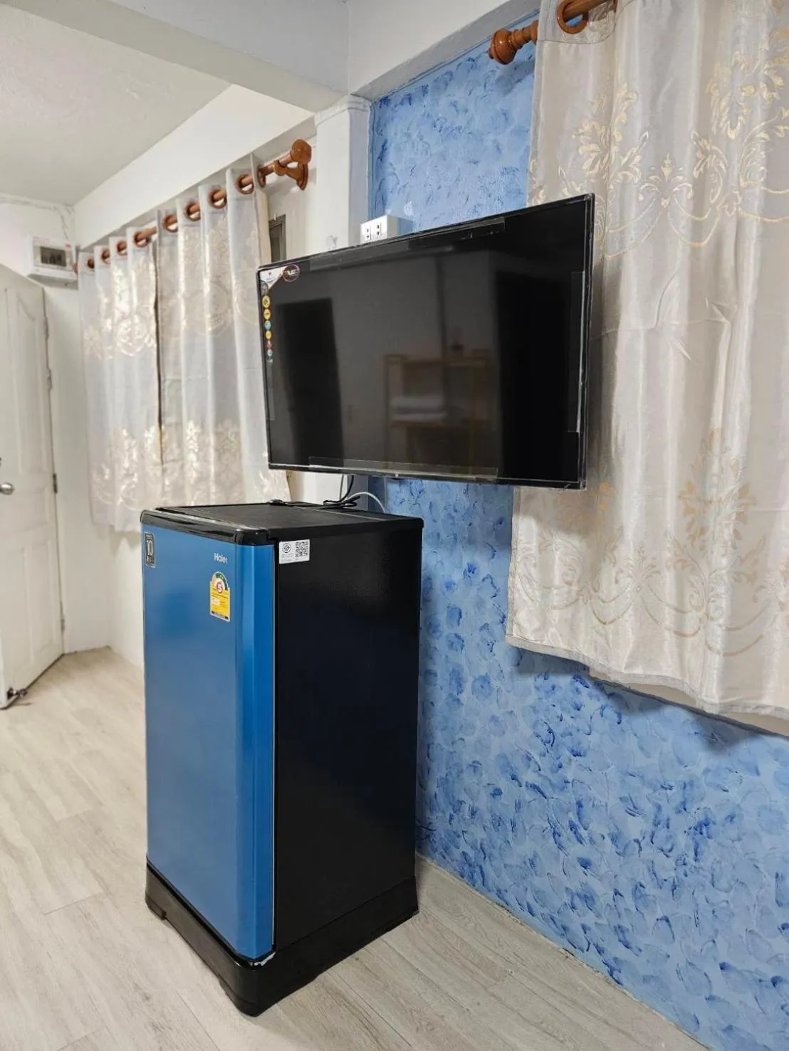 TV and multimedia in Hommie by De-A-Ga