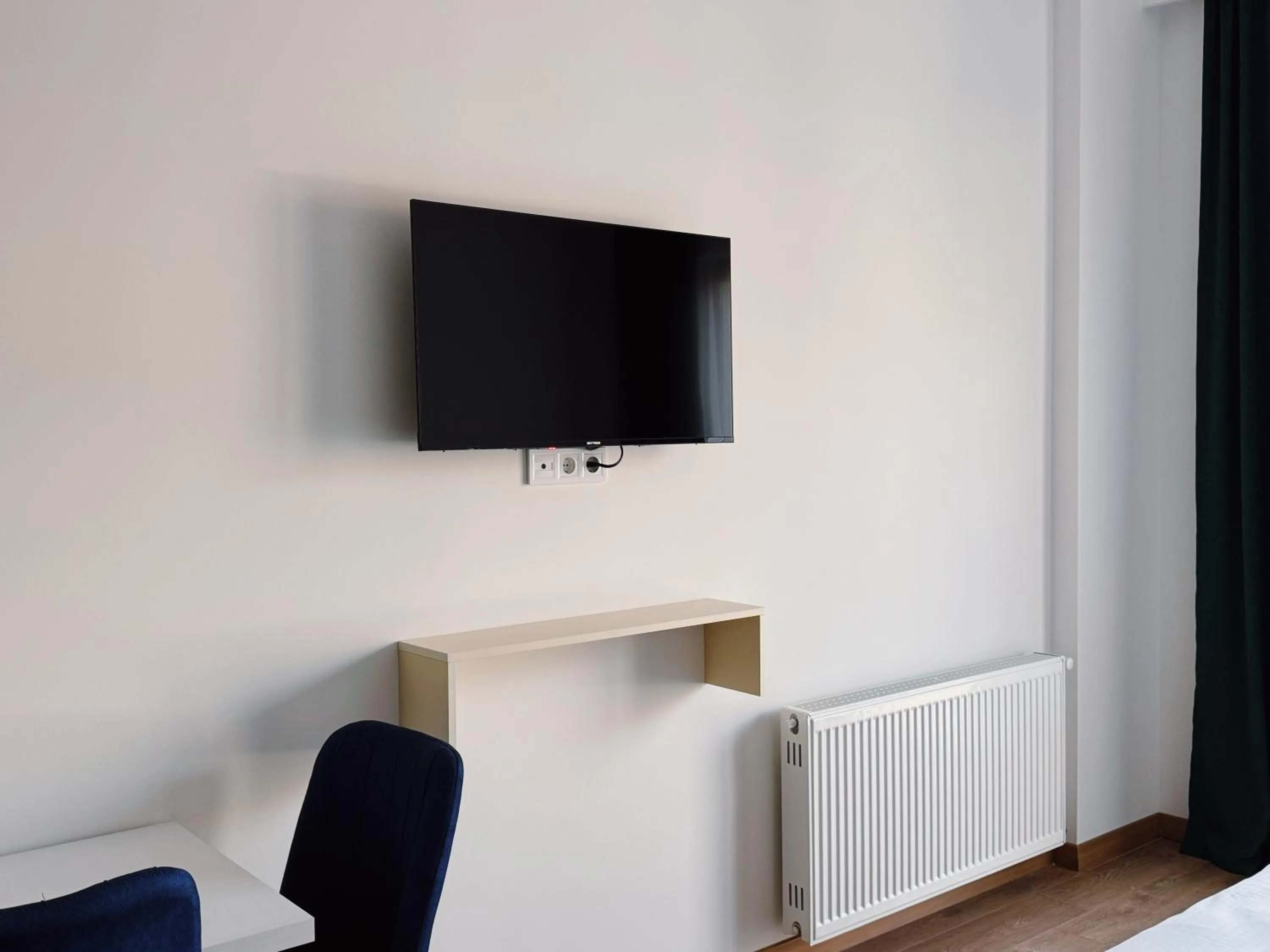 TV and multimedia in Gudauri Ski Resort - Four Seasons Apartments