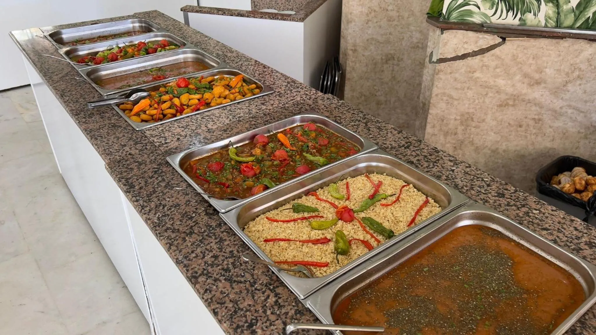 Food and drinks in KLEOPATRA SUNLIGHT HOTEL