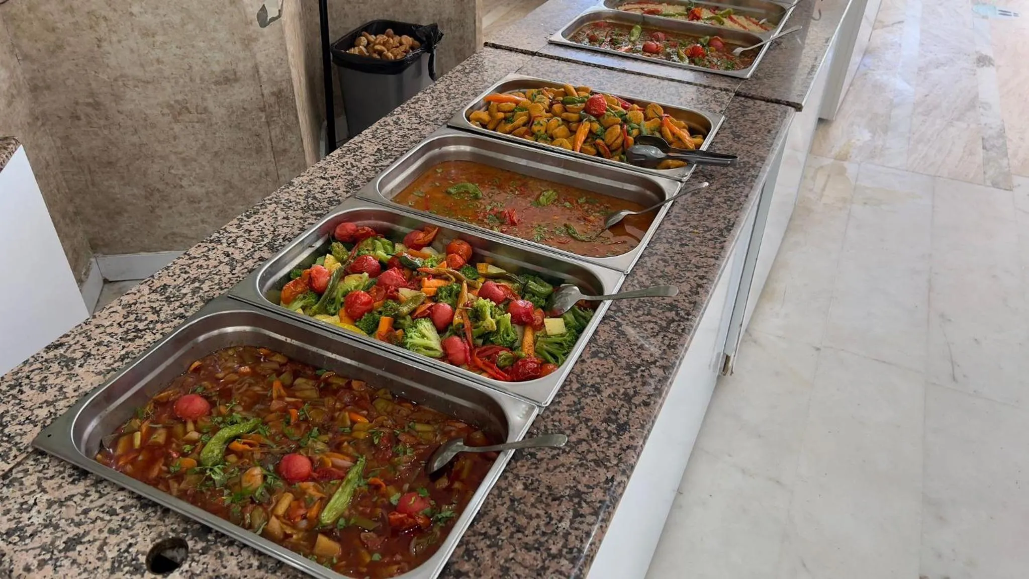 Food and drinks in KLEOPATRA SUNLIGHT HOTEL