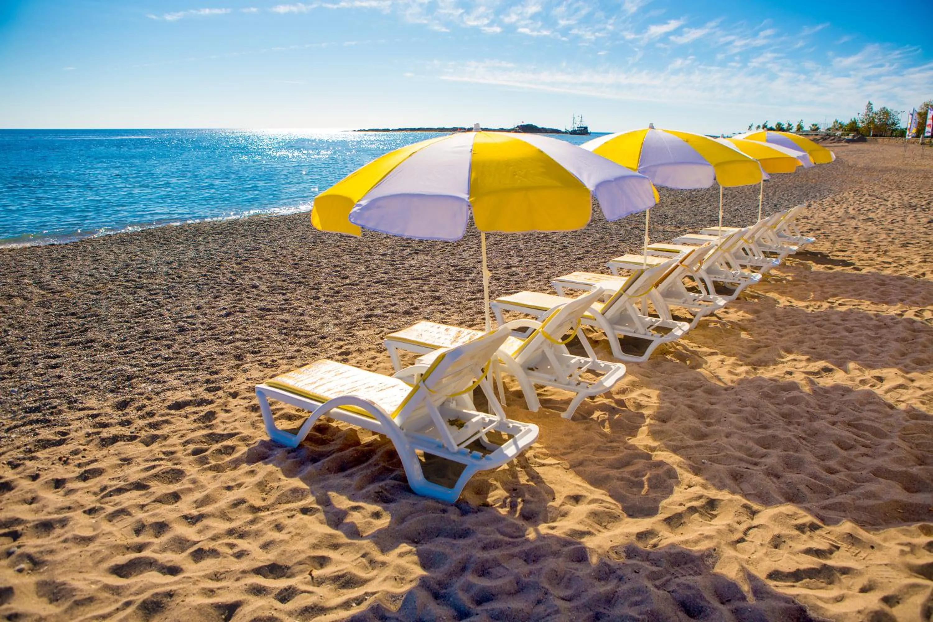 Beach in Gardenia Beach Hotel