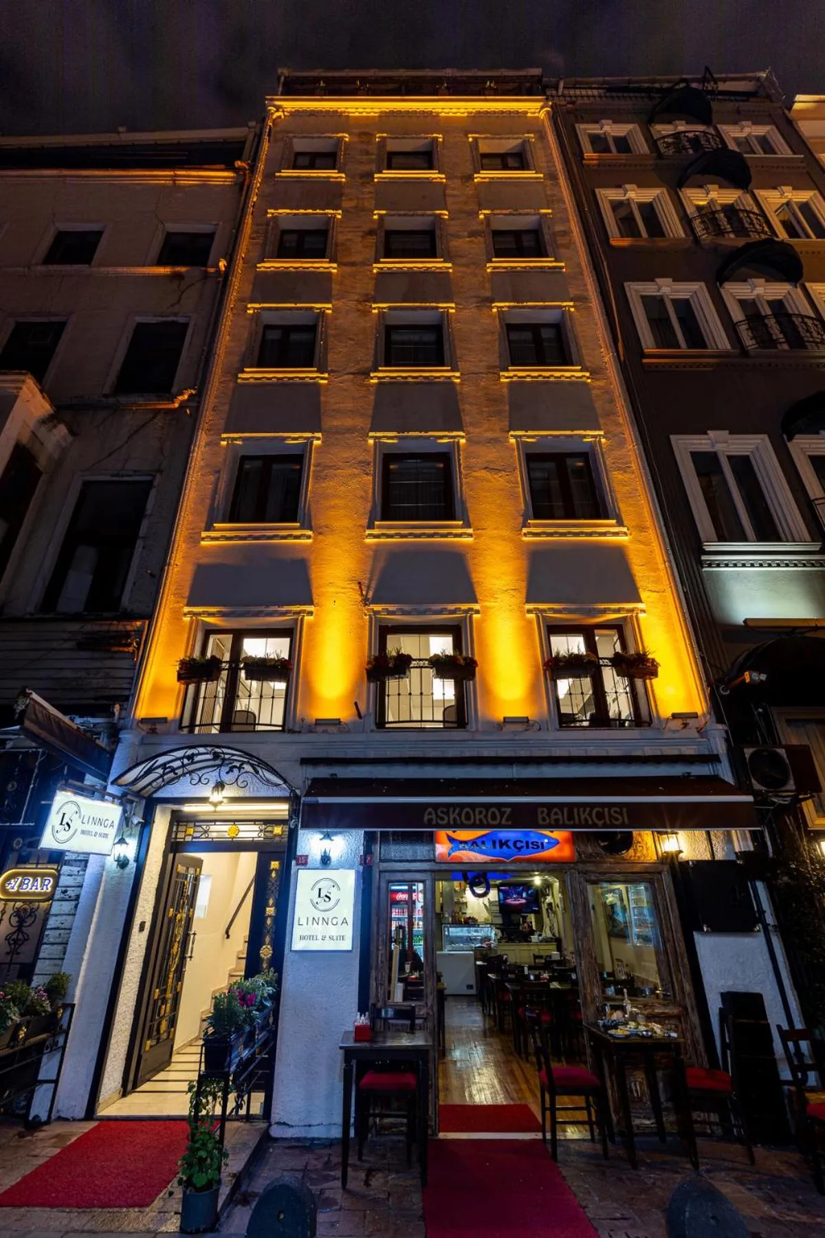 Property building in LINNGA HOTEL & SUITE