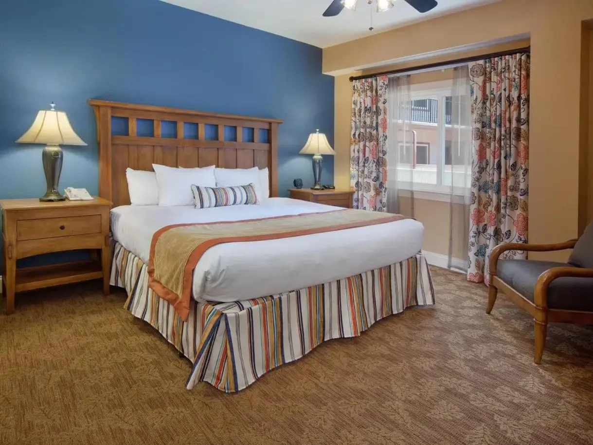 Bedroom in Holiday Inn Club Vacations Smoky Mountain Resort