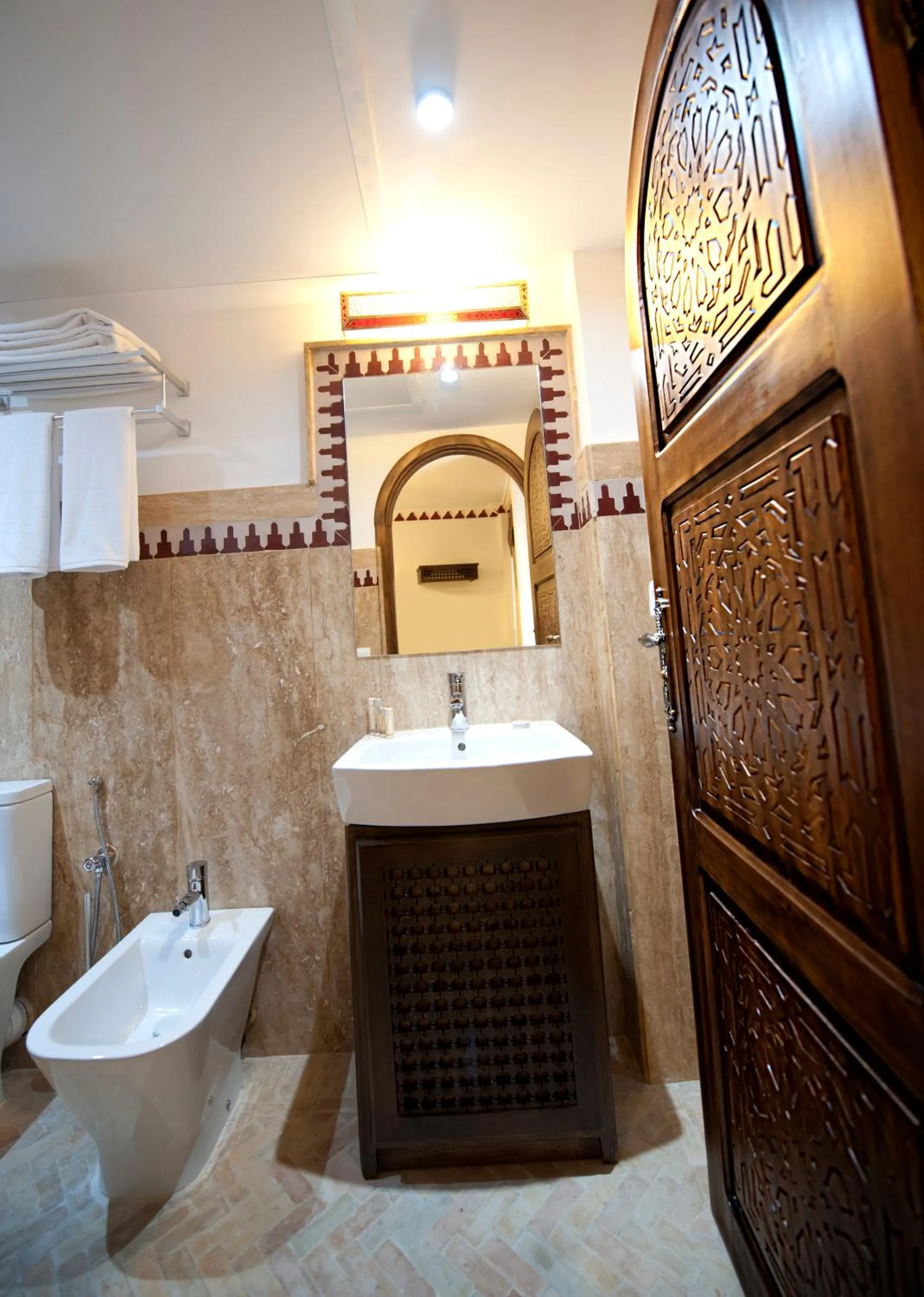 Shower in Dar Yasmine
