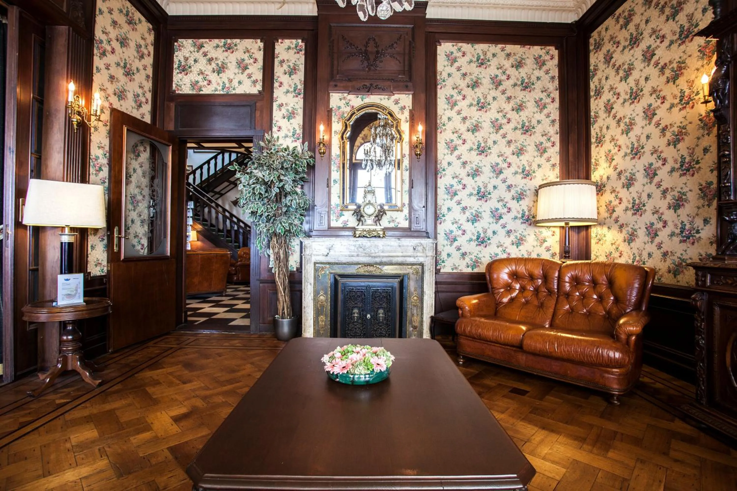 Lounge or bar in Strandhotel Scheveningen